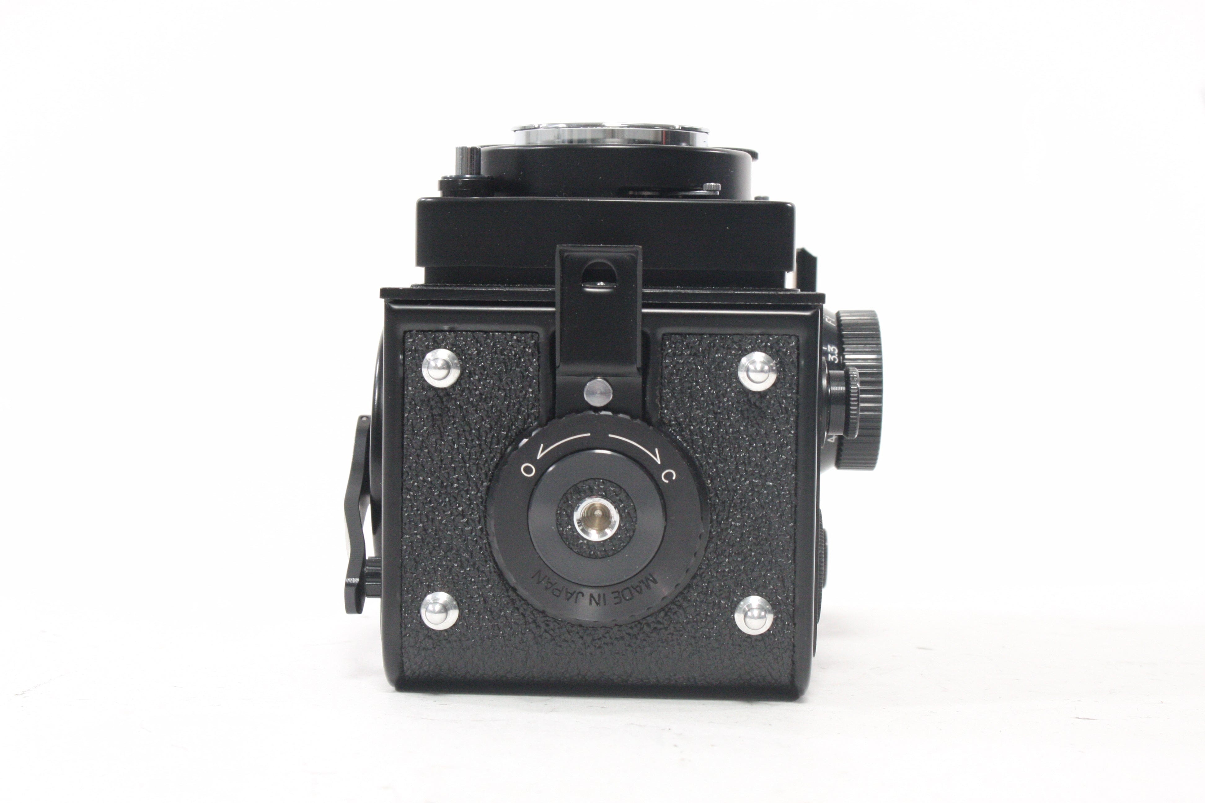 Yashica Mat 124G Medium Format Camera with Case