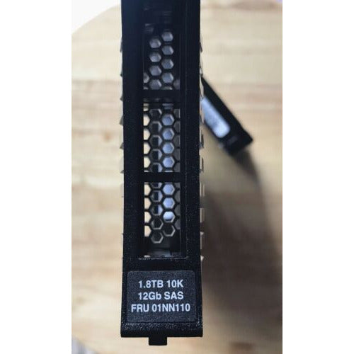 IBM 1.8TB 01NN126 01NN124 01NN110 1.8TB 10K 12Gb/s 2.5" V7000 server Hard Drive
