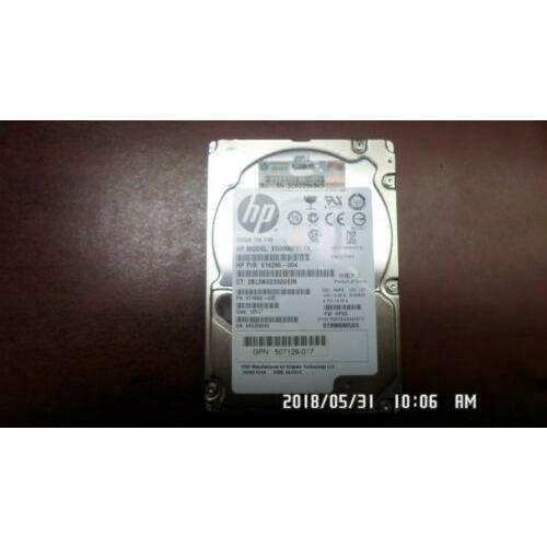 HP 693569-004 - 900GB 10K SAS 2.5" HDD Top View | Alo Tech Solutions