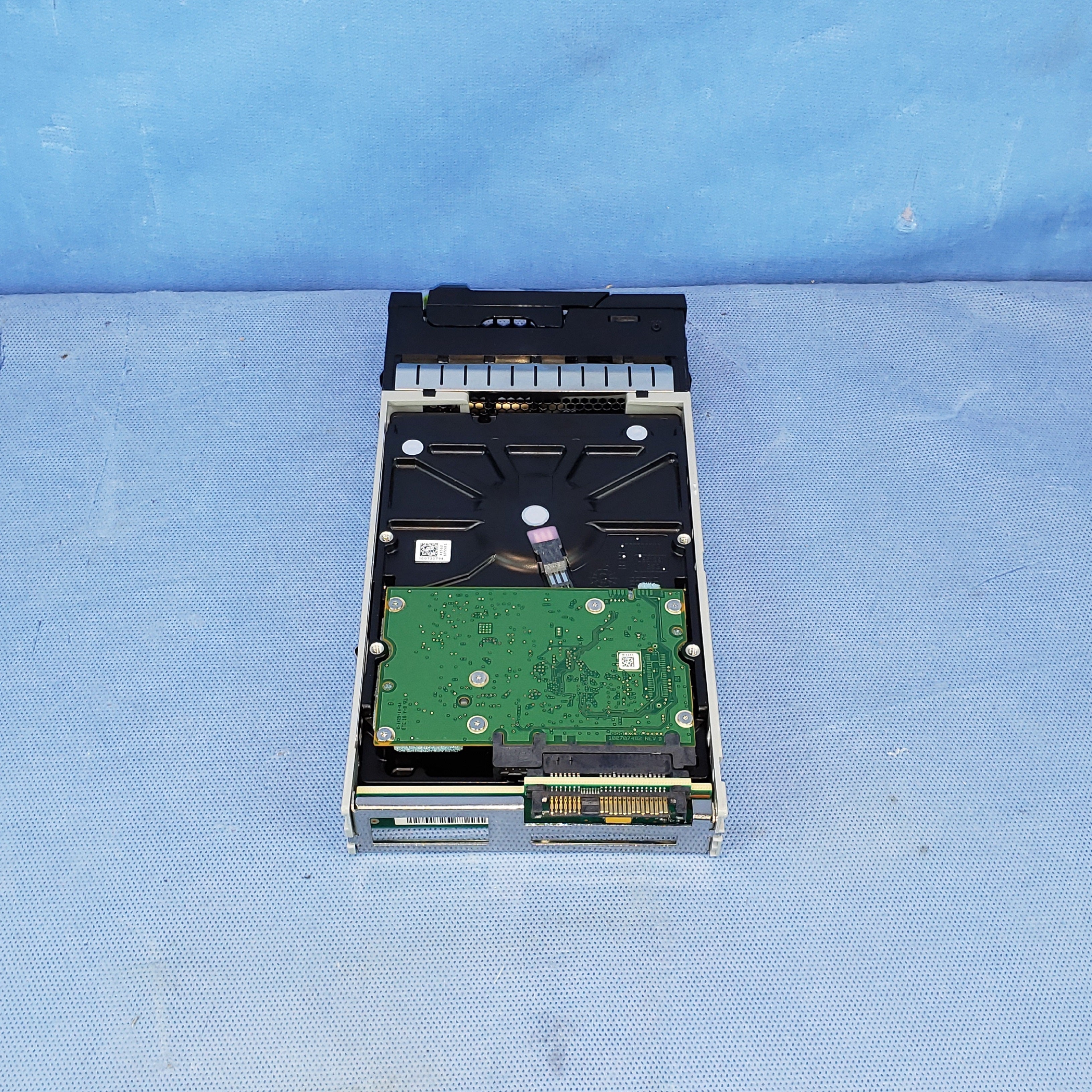 Fujitsu DX100/DX200 S3 3.5" Dual-IOM Type w/12x 3 TB HDD's PN: CA07670-E013