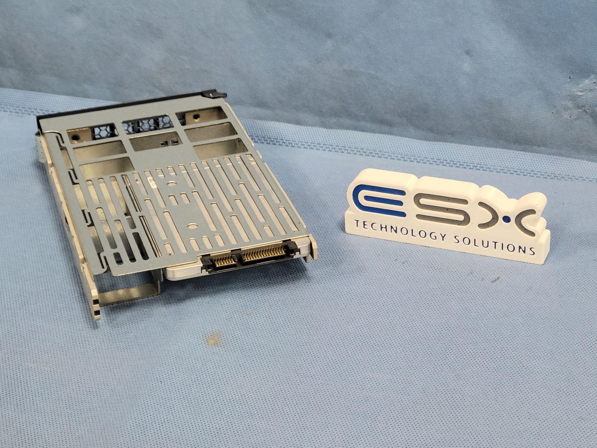 Dell 9F3GY Intel S3610 800GB 6Gb/s 2.5" SATA Solid State Drive SSD in 3.5" Tray