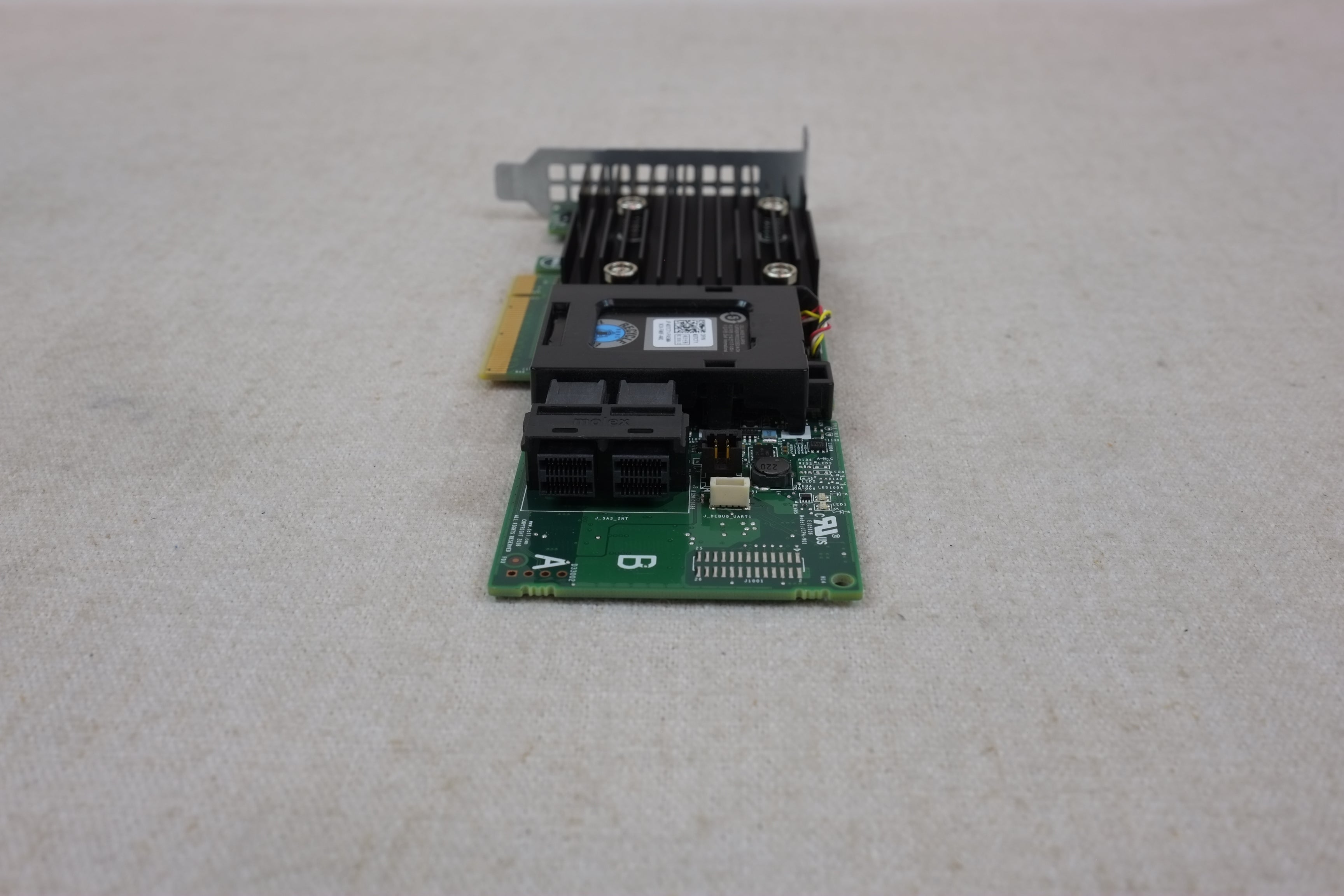 Dell XYHWN PERC H730p 2GB BBU Cache 12Gb/s SAS/SATA PCIe RAID Controller Card LP