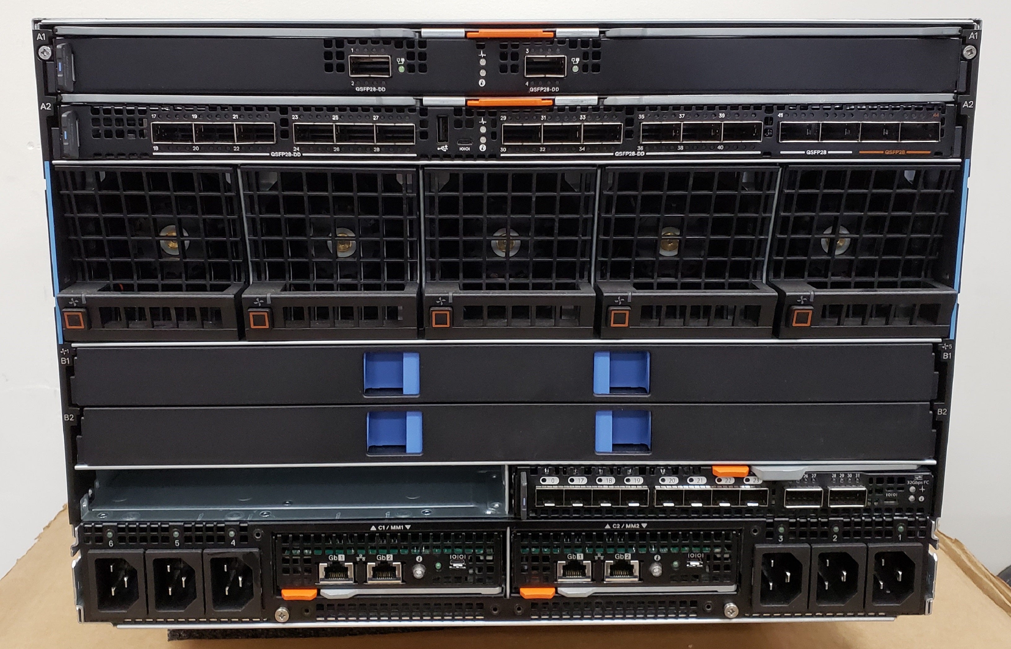 Dell MX7000 Chassis – 2x MX9002m, 2x MX7116n, 2x MX740c 2x 16C Gold 6130 128GB
