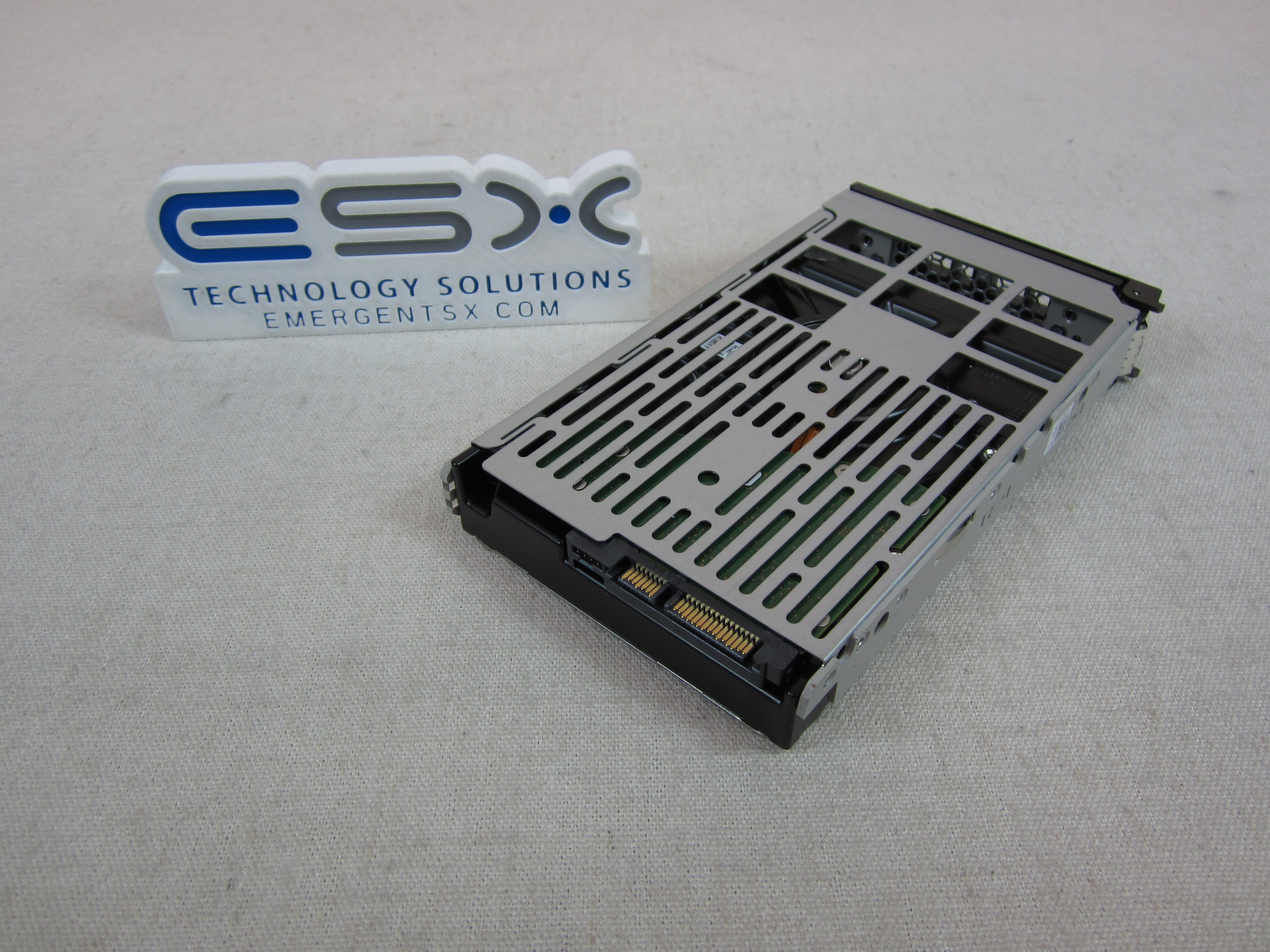Dell X7C91 2TB 7.2k 6Gb/s 3.5" SATA Hard Drive ST2000NM012A w/ 13G Tray