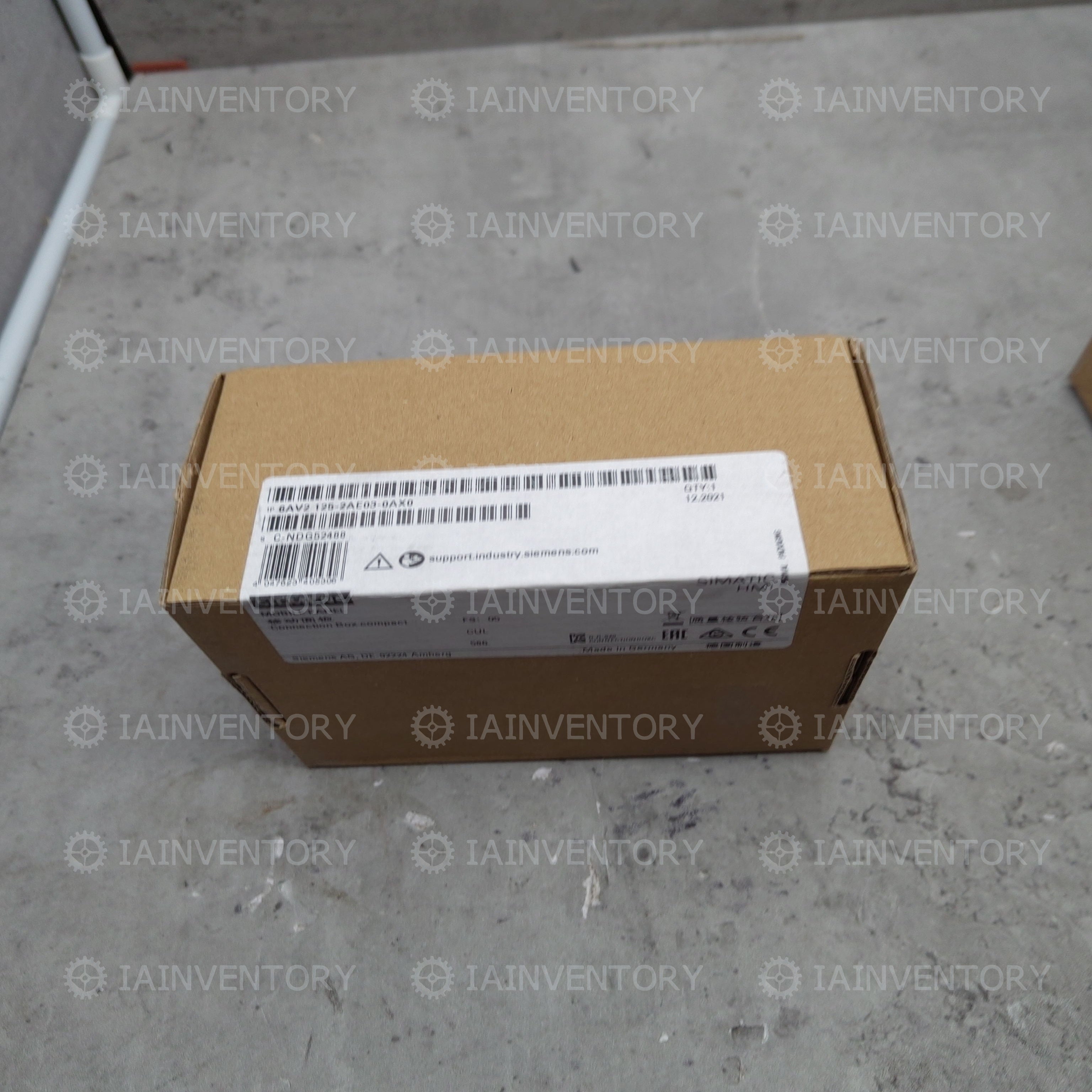 SIEMENS HMI 6AV2125-2AE03-0AX0