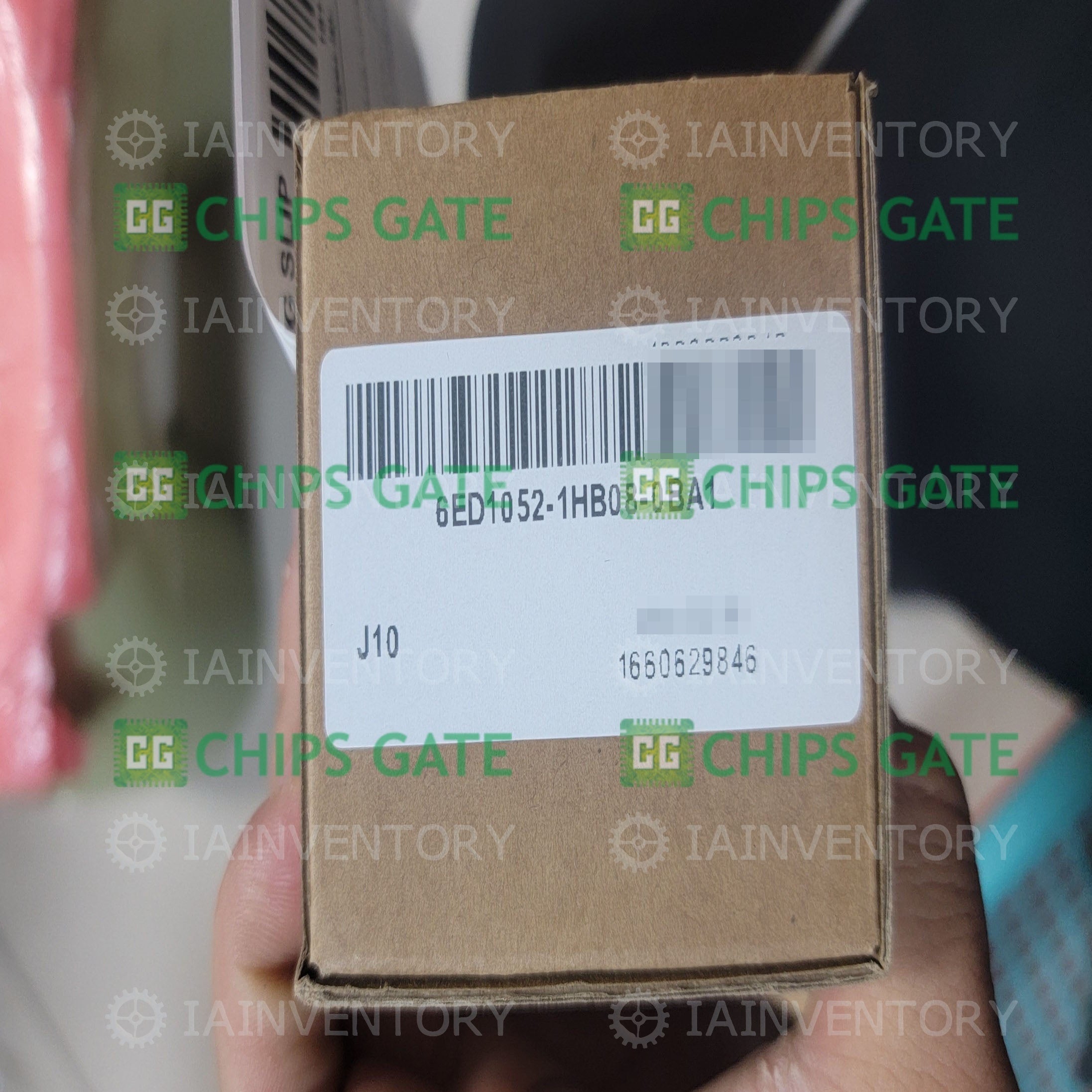 Unopened Siemens version 6ED1052-1HB08-0BA1 6ED1 052-1HB08-0BA1