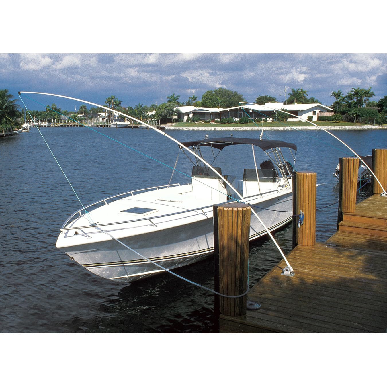 Taylor Made MW.120 Standard Mooring Whips, 1-Pair, Fixed 60 Deg Angle Base, for Boats Up to 18'-23'