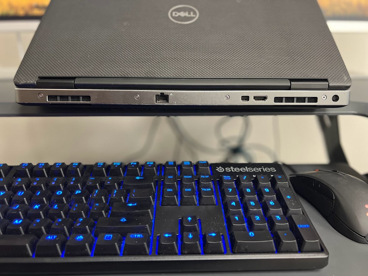 Dell Precision 7530 15.6" Core i7-8850H 64GB 1TB NVIDIA Quadro P3200