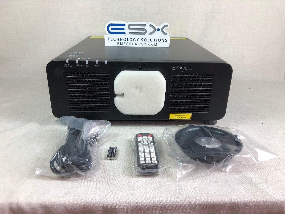 Panasonic PT-RZ690LBU Projector Package