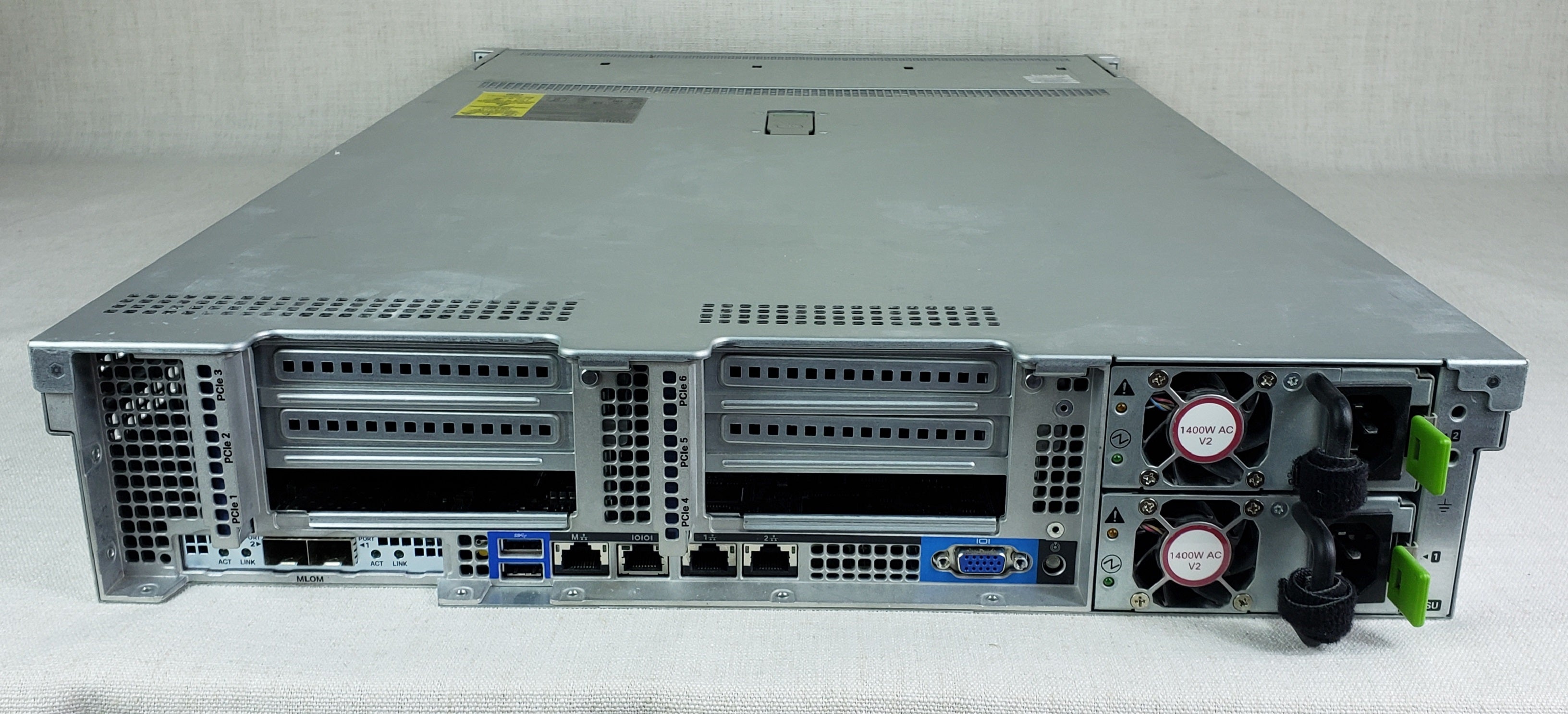 Cisco UCSC-C240-M4SX 2U 24 Bay Server 2x 8C E5-2620v4 2.1GHz 128GB RAM MRAID12G