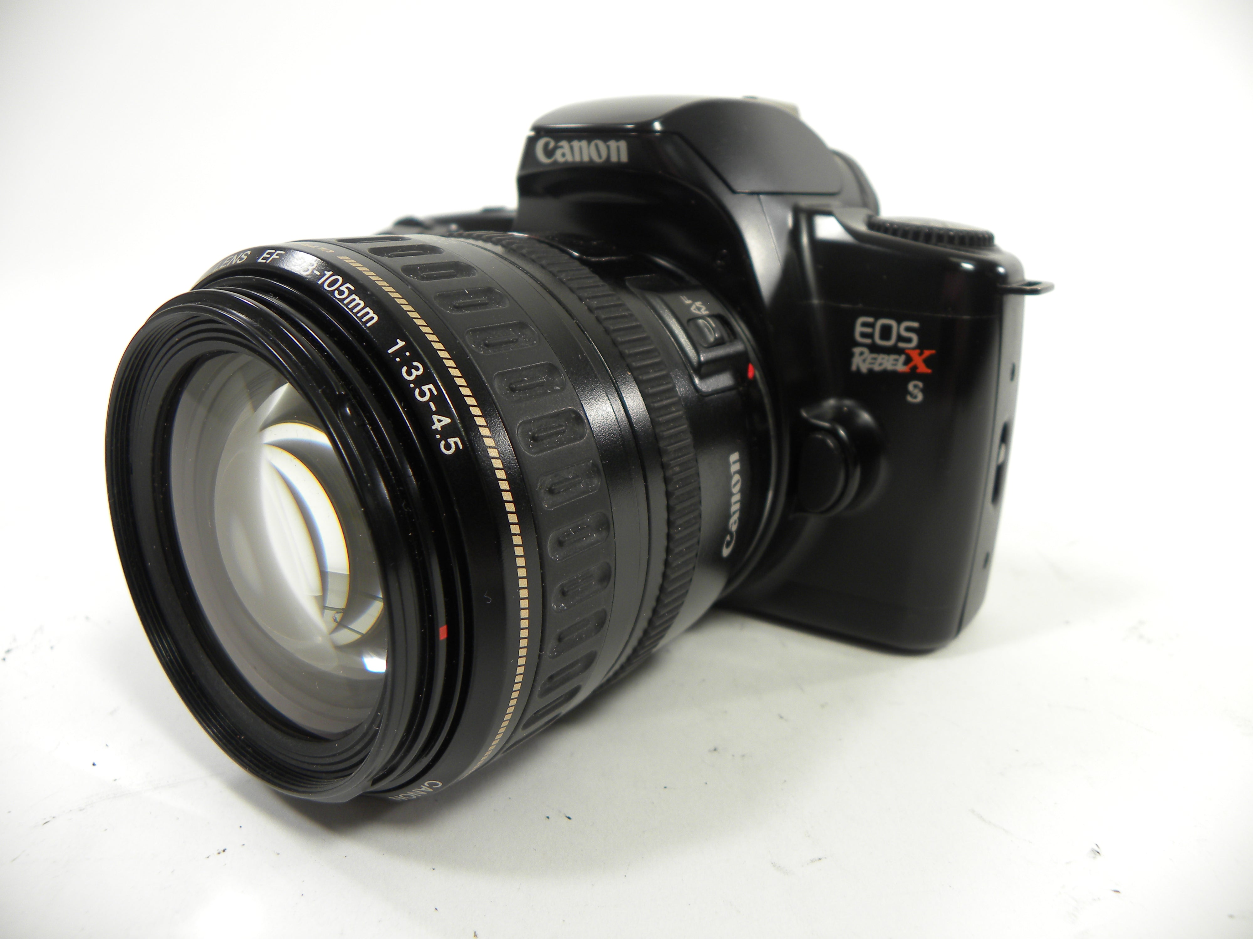 Canon EOS Rebel Xs 35mm SLR w/EF 28-105mm f3.5-4.5
