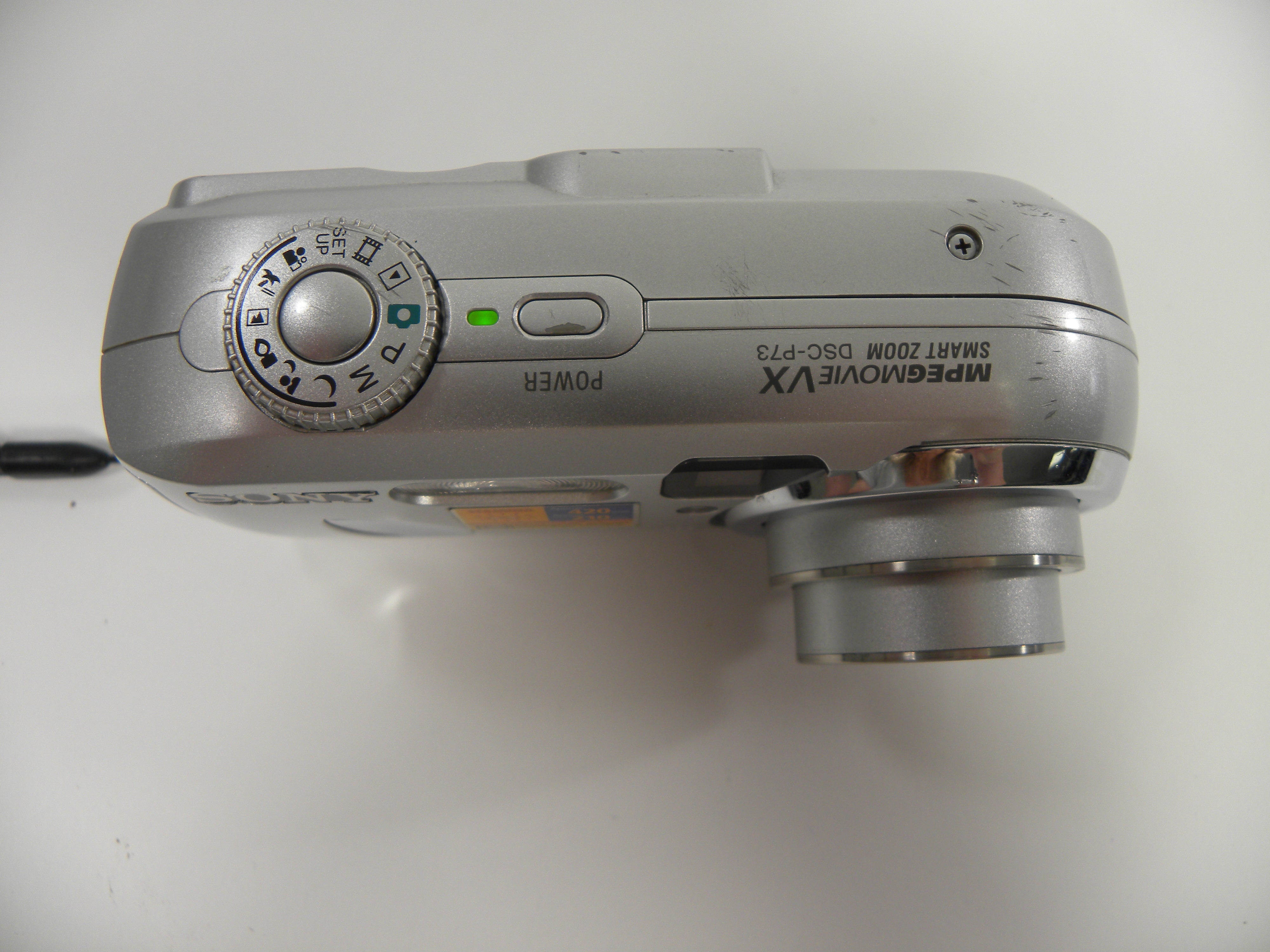 Sony Cyber-Shot DSC-P73 Mpeg Movie VX 4.1mp Digital Camera