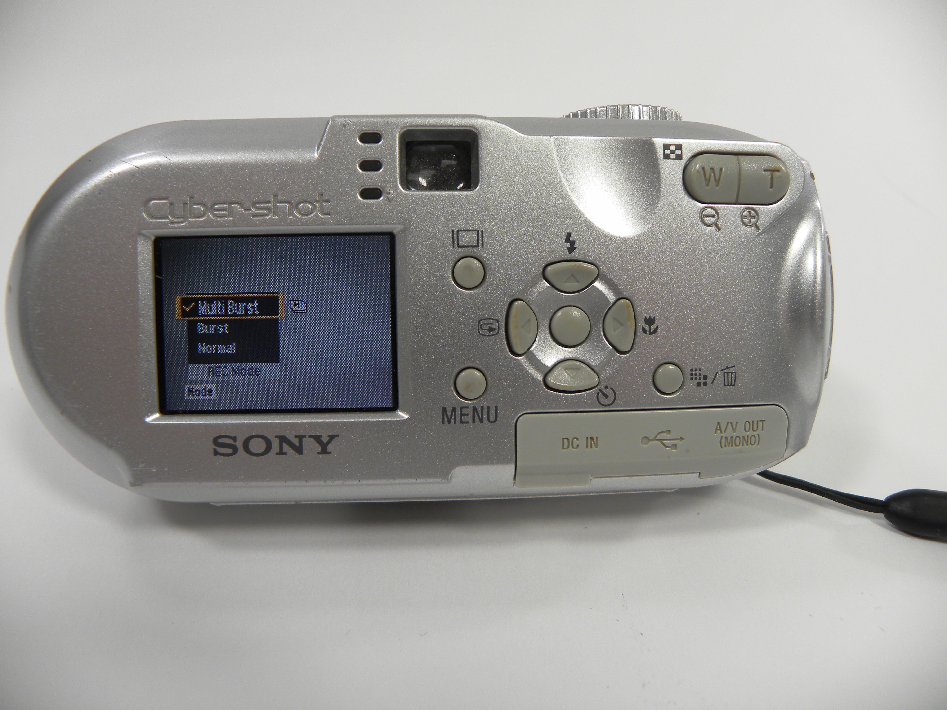 Sony Cyber-Shot DSC-P73 Mpeg Movie VX 4.1mp Digital Camera