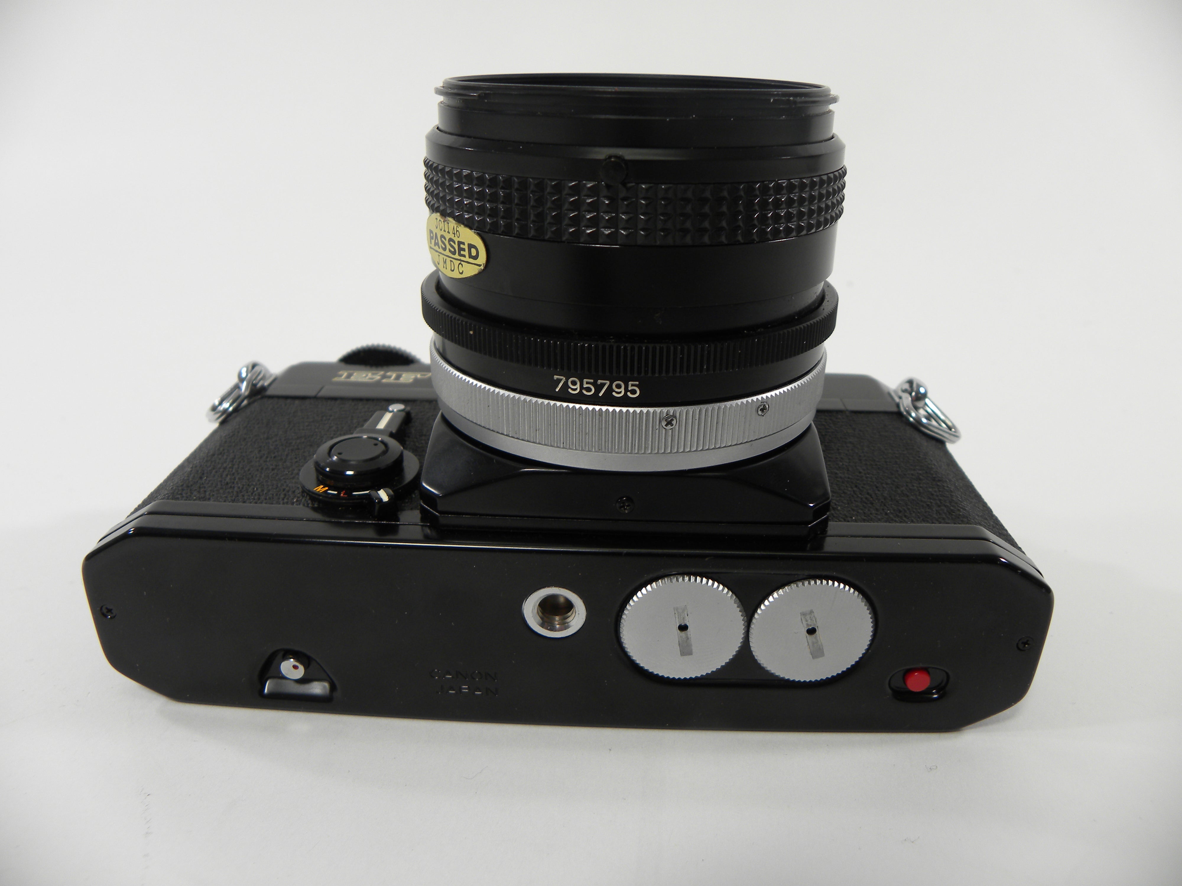 Canon EF 35mm SLR w/FD 50mm F1.8 S.C.  AS IS No Returns !