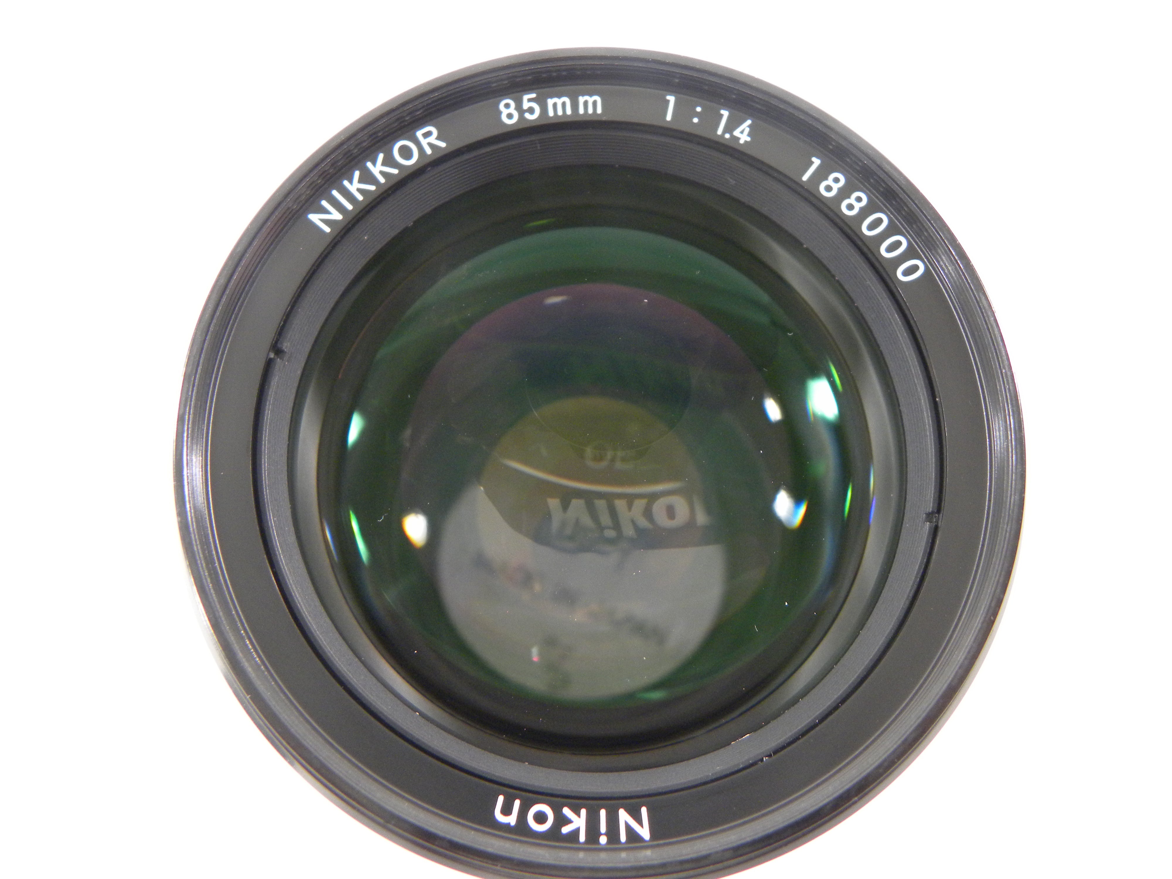 Nikon Nikkor 85mm f1.4 Ais lens   AS IS  No Returns