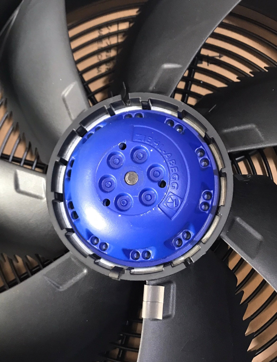 FN030-4EA.WC.V7 ZIEHL-ABEGG Axial Fan 0.095kW 230V 0.42A 1330/1440rpm | Compact Ultra-Efficient Cooling Fan