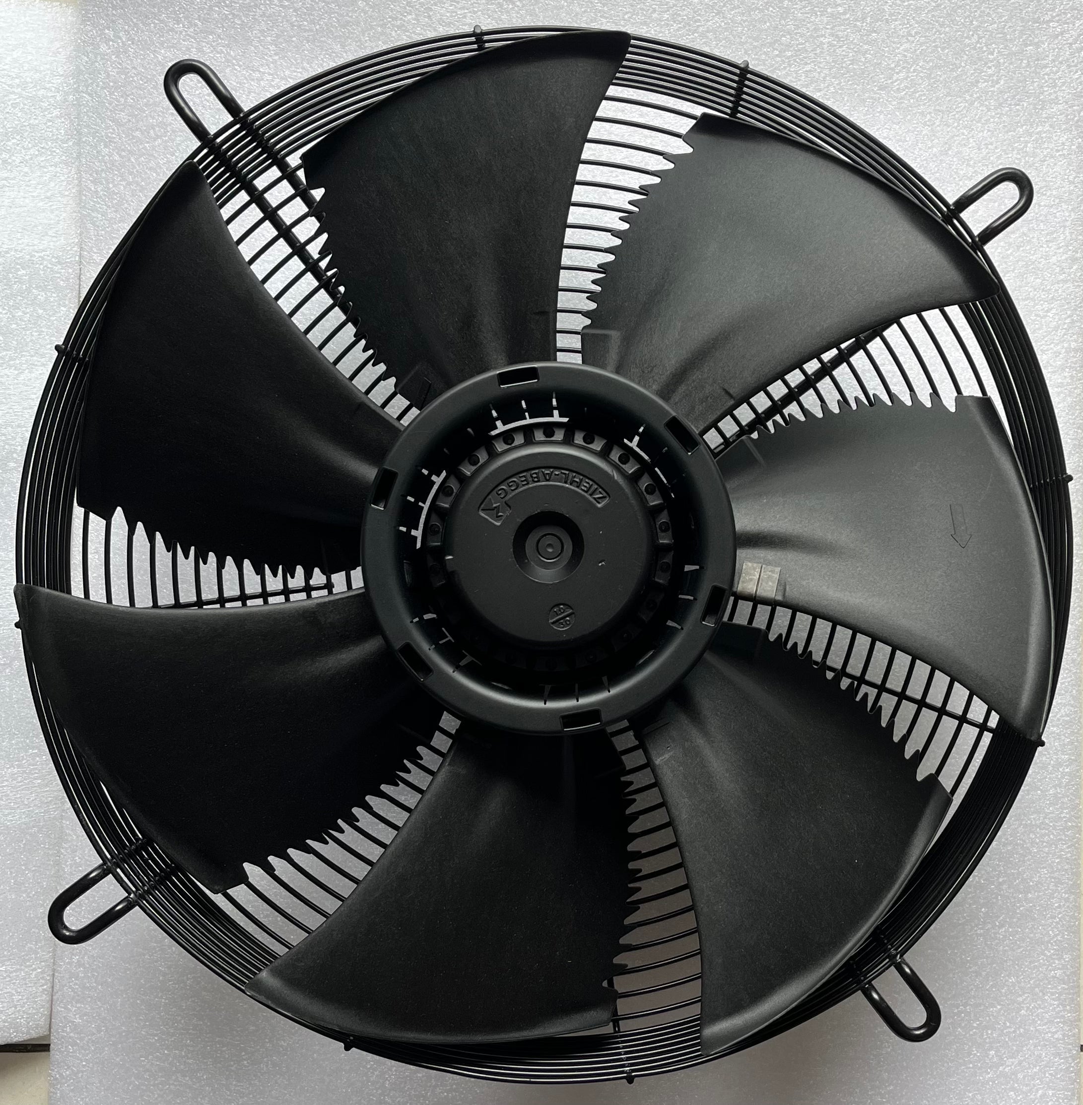FN040-6EK.0F.V7P1  ZIEHL-ABEGG Axial Fan 0.13kW 230V 0.6A 950rpm