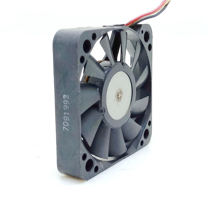 NMB 2004KL-09W-B59 50x50x10mm 3-Wire Axial Cooling Fan