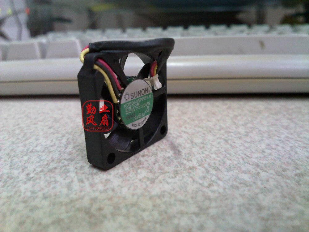 SUNON KDE0503PEB1-8 30x30x7mm 5V DC Axial Cooling Fan