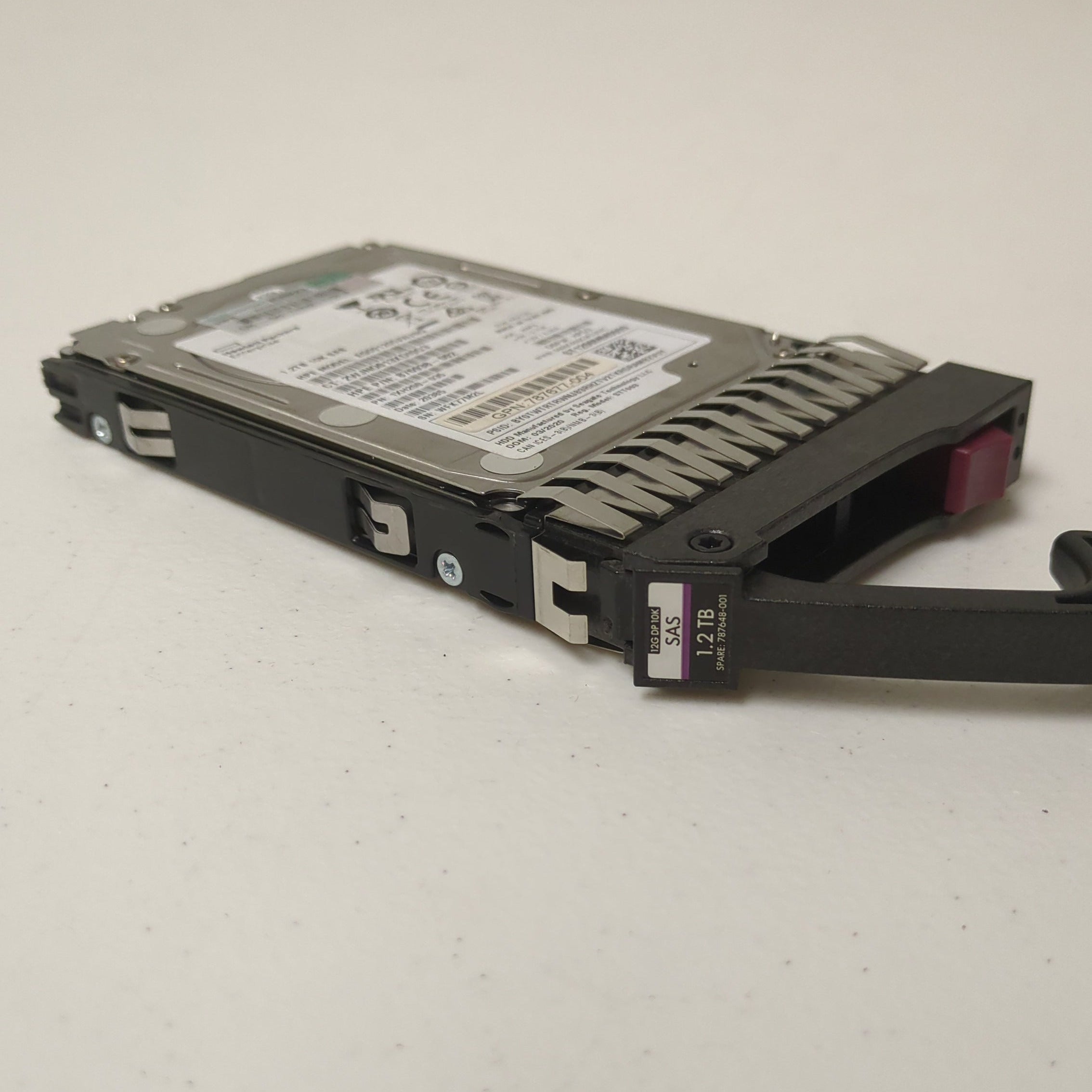 HPE 1XH200-035 - MSA 1.2TB 10K SAS HDD Side View | Alo Tech Solutions