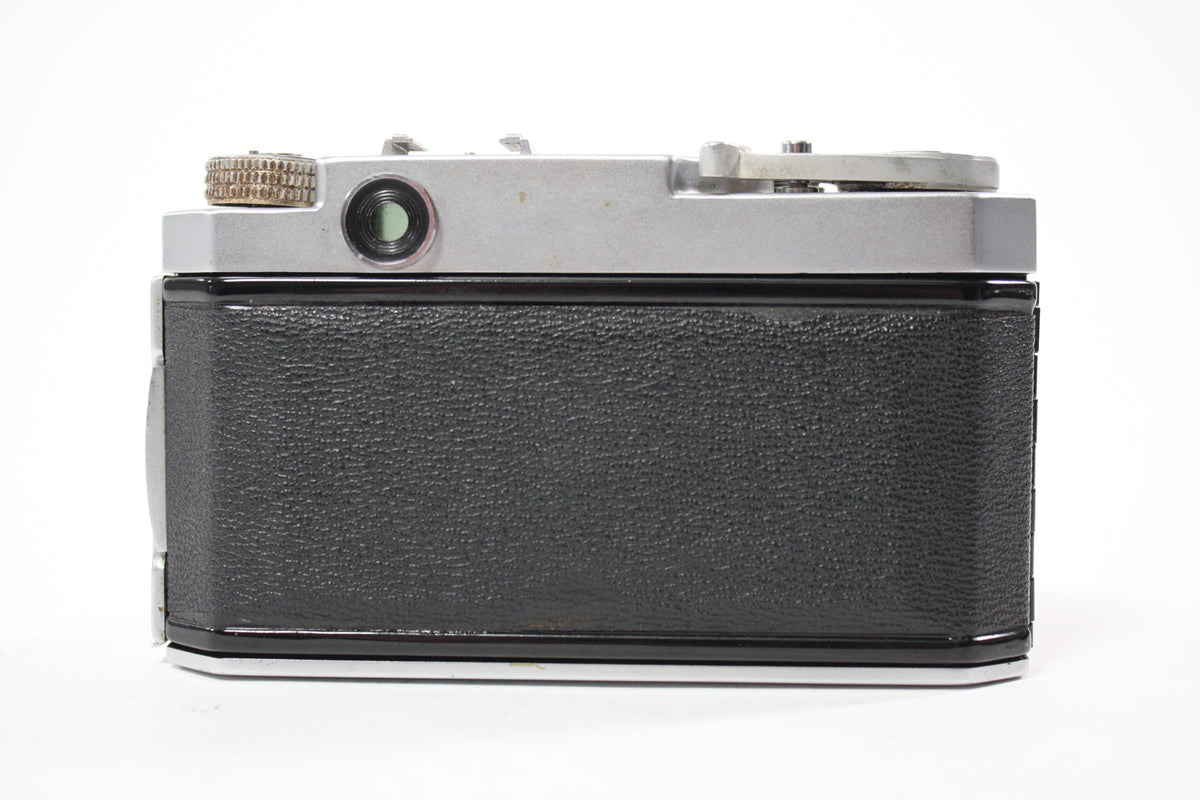 Petri 2.8 Color Corrected Super 35mm Rangefinder Camera (Parts Only)