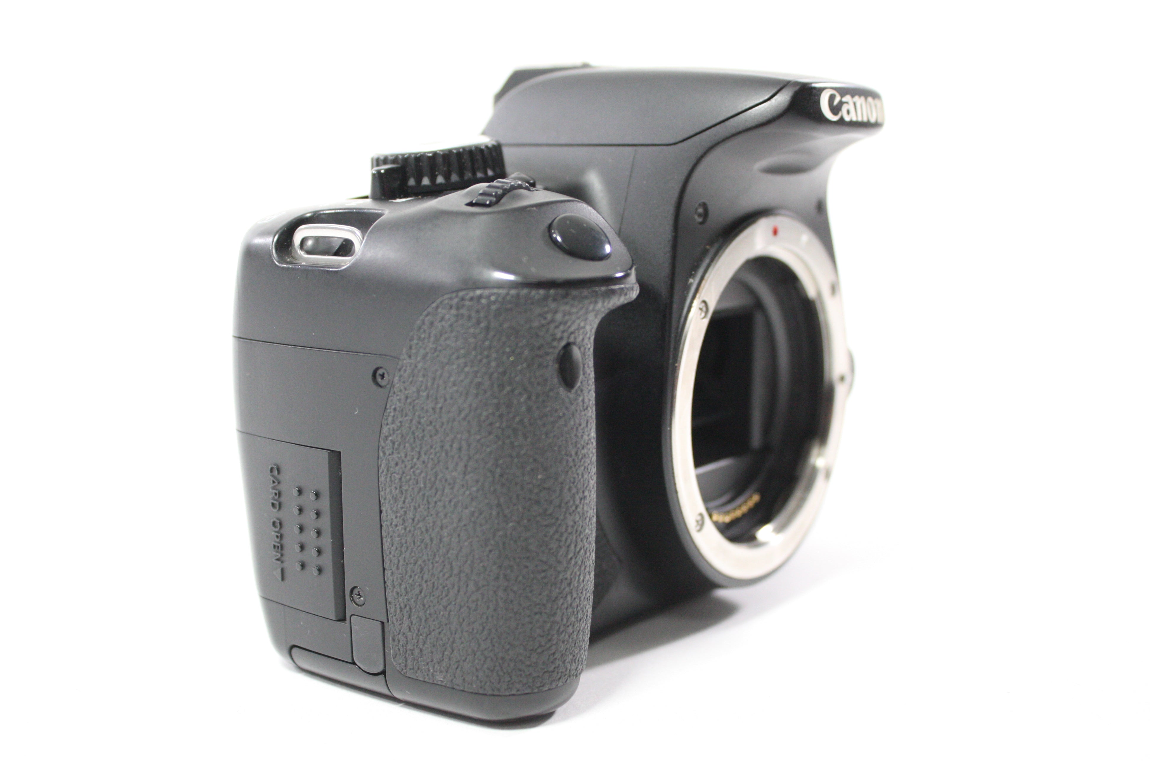 Canon EOS 650D T4i DSLR Camera with 18-55mm f/3.5-5.6 IS EF-S Lens with Shutter Count 28,936