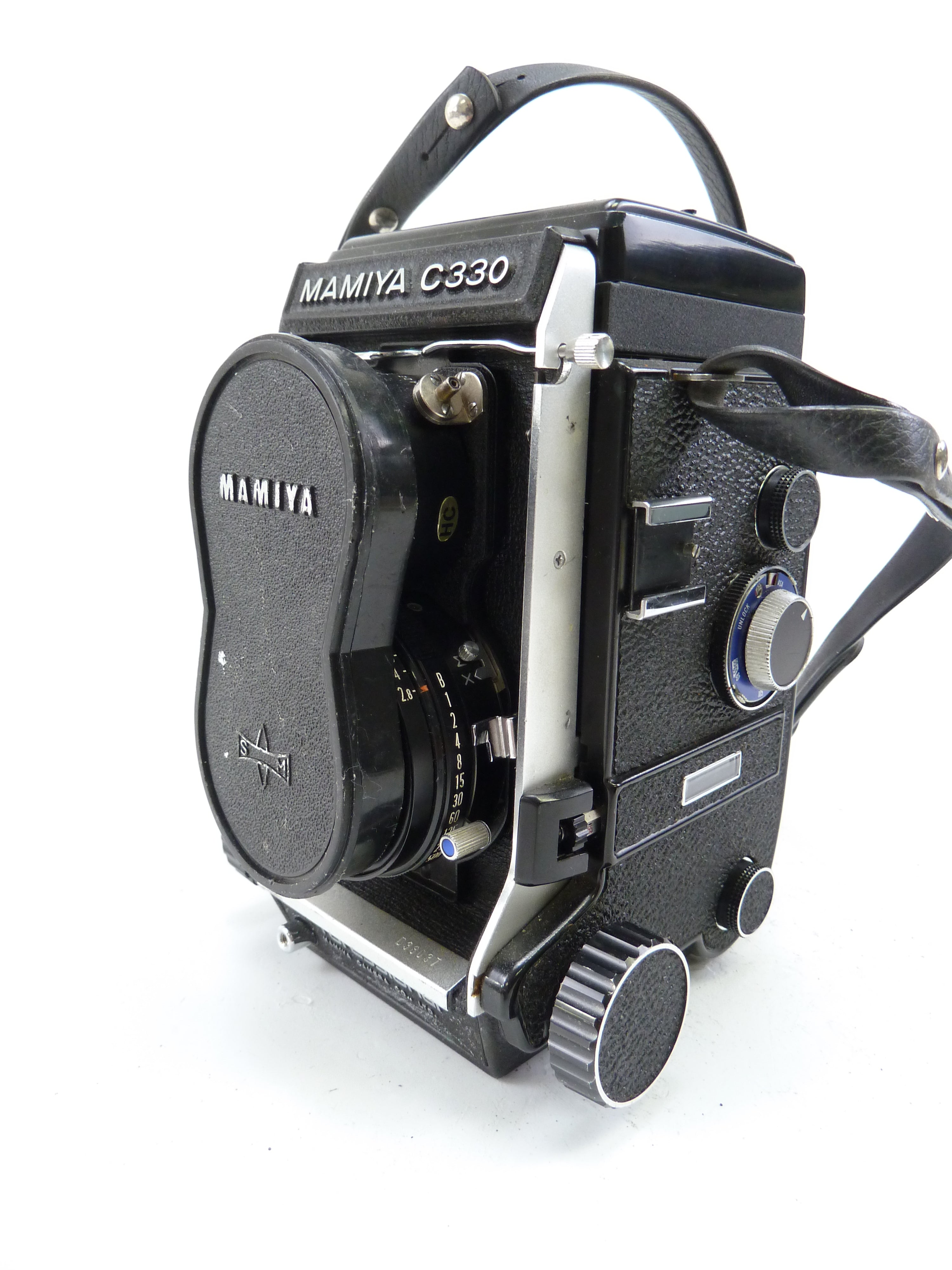 Mamiya C330 Camera Outfit with 80MM F2.8 Blue Dot Lens