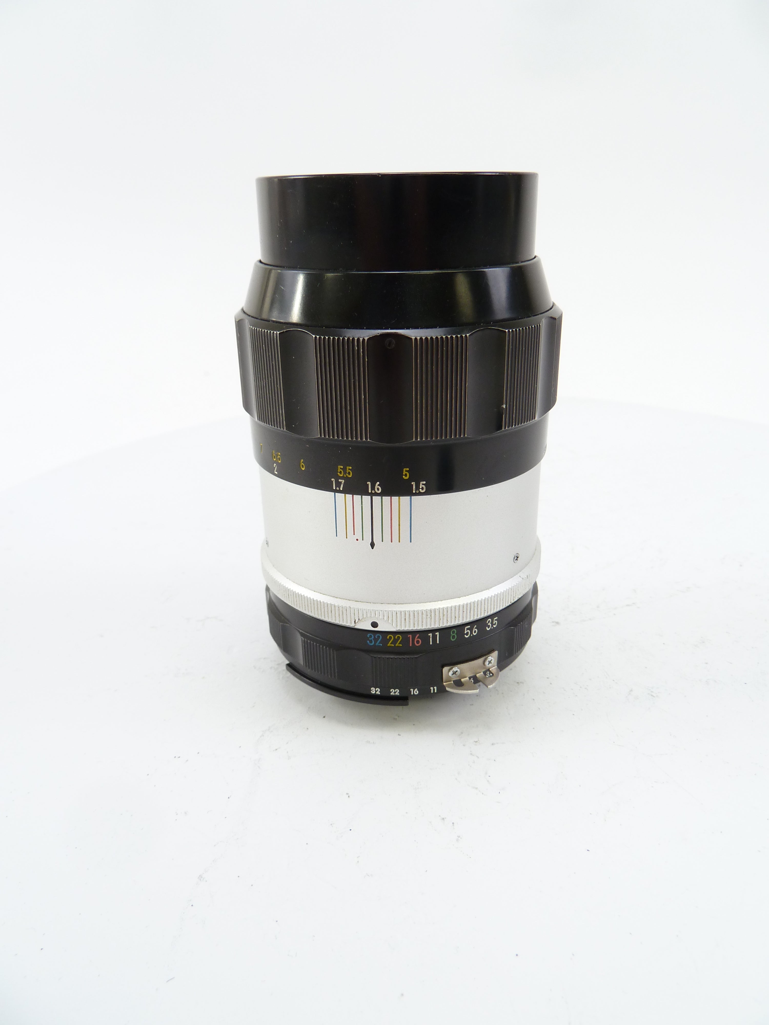Nikon Nikkor-Q 200MM f4 AI Telephoto  Lens