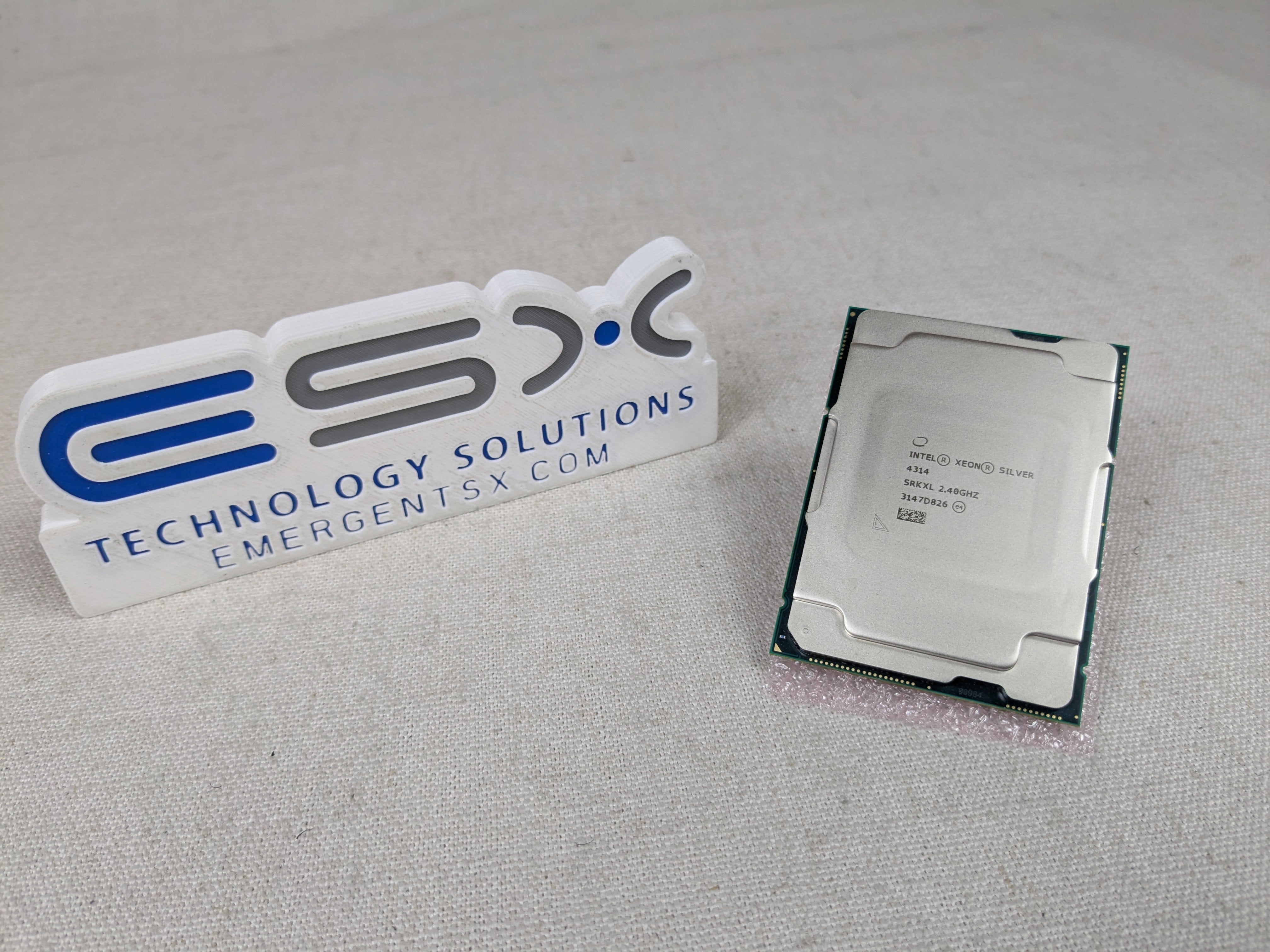 Intel Xeon 16-Core Silver 4314 @ 2.4GHz, 24MB, 135W Processor SRKXL