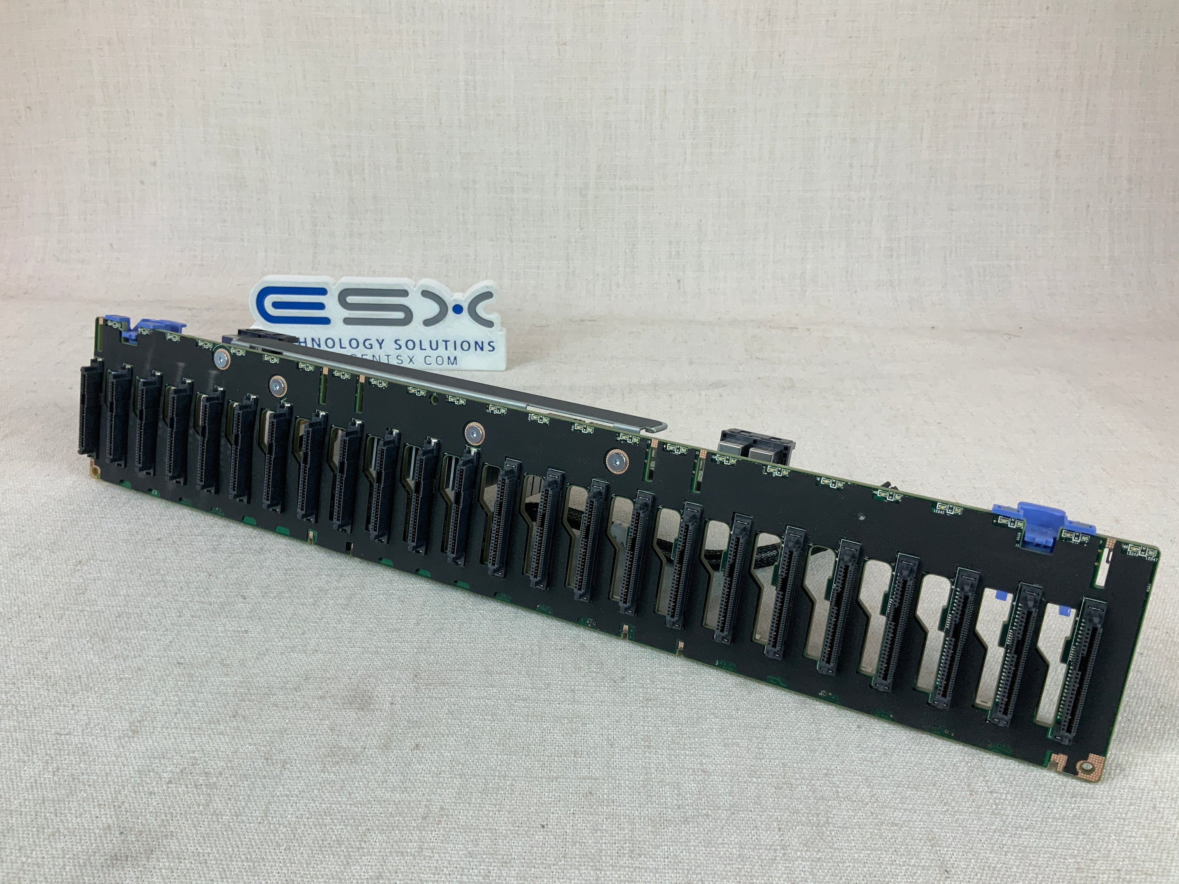 Dell P1MJ3 24x 2.5" Backplane Assembly for PowerEdge R740XD R7415 R7425 w/ Power