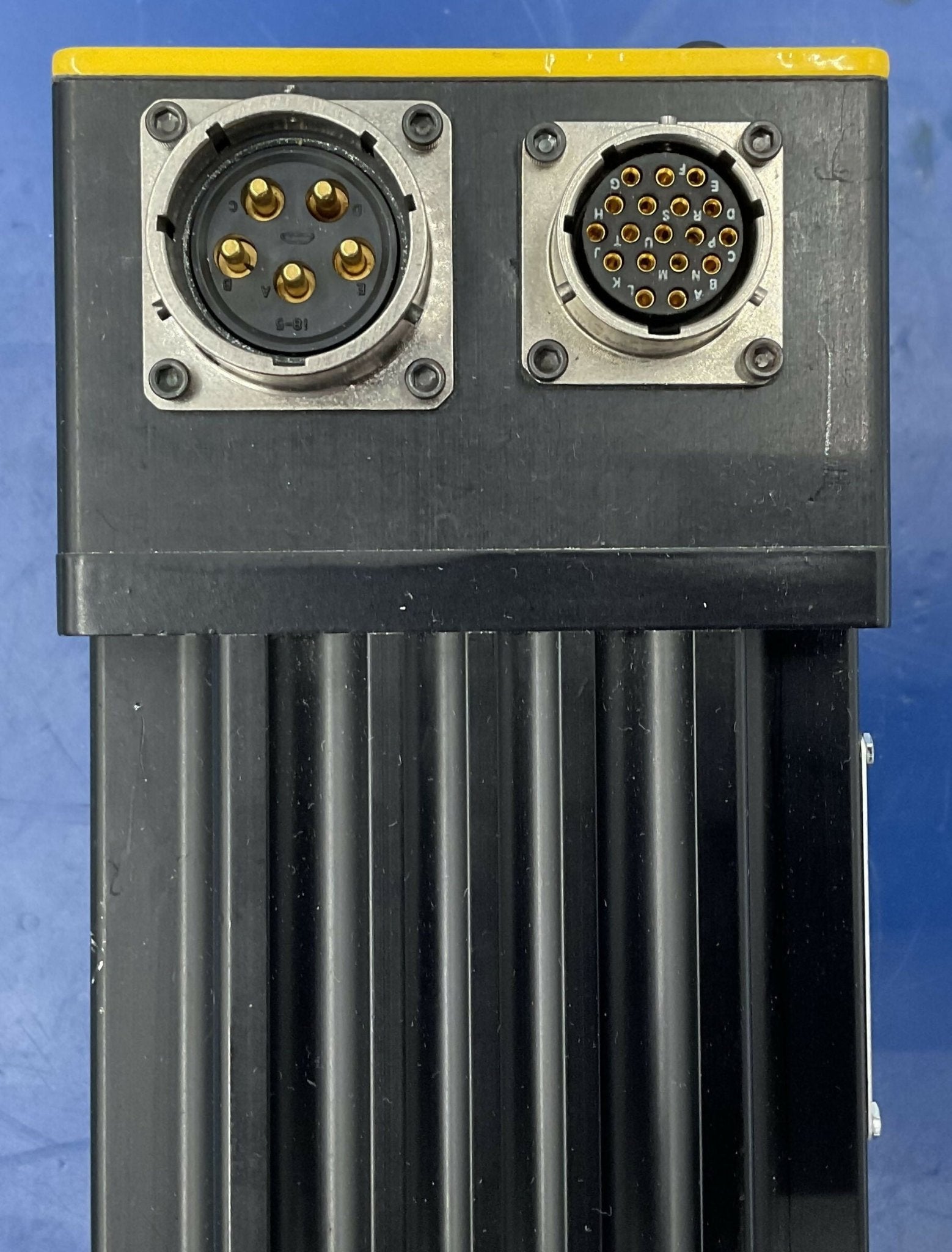 BRUSHLESS SERVO MOTOR (CM922JE-4608 SIEMENS/PARKER