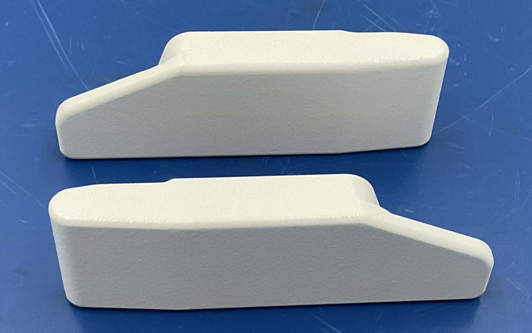 BUCKY LATCH LEFT/RIGHT (5143062/5143065) GE
