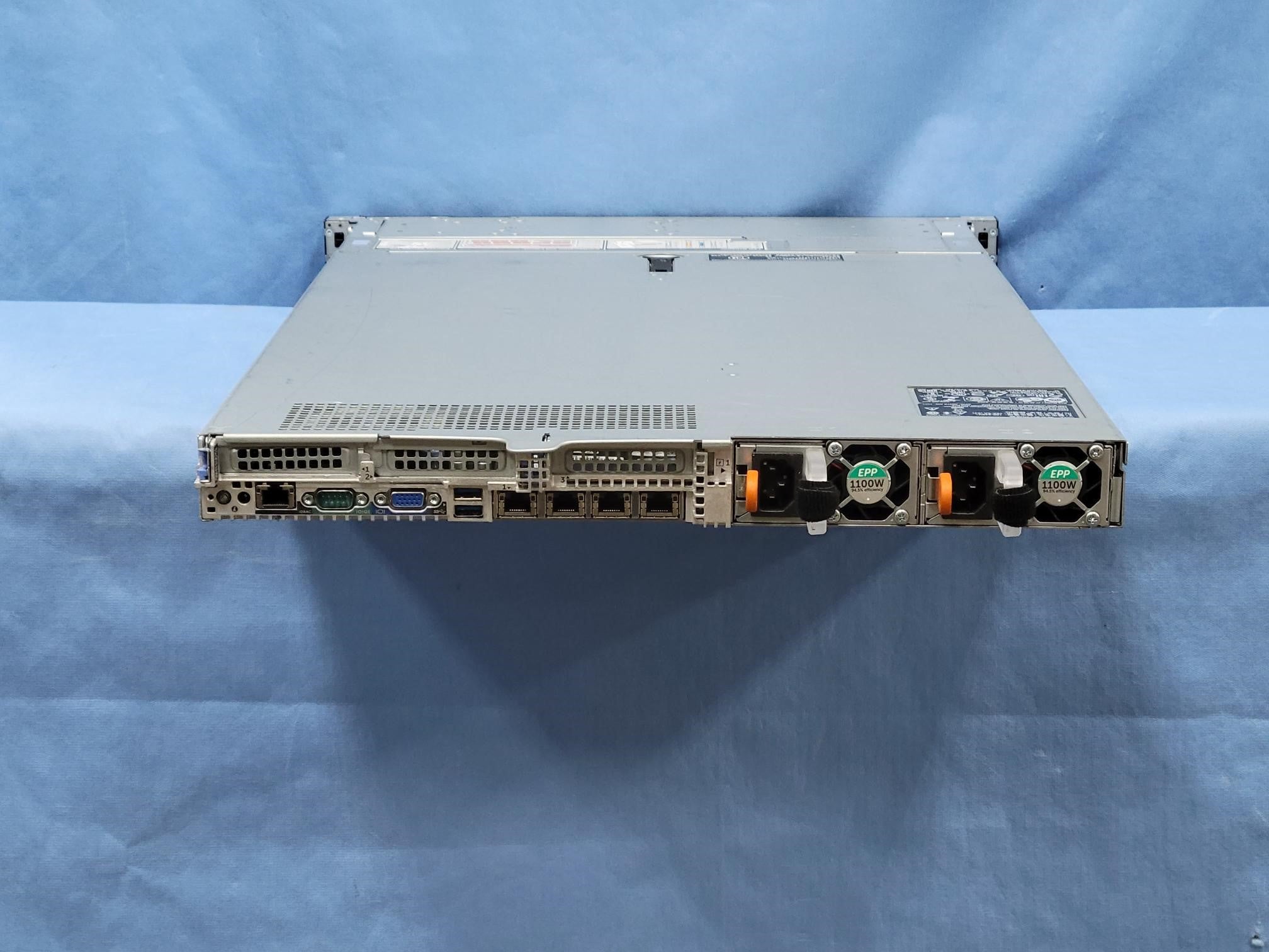 Dell PowerEdge R640 Server 2x 24C Platinum 8160M 2.1GHz 512GB RAM 2x 200GB SSD