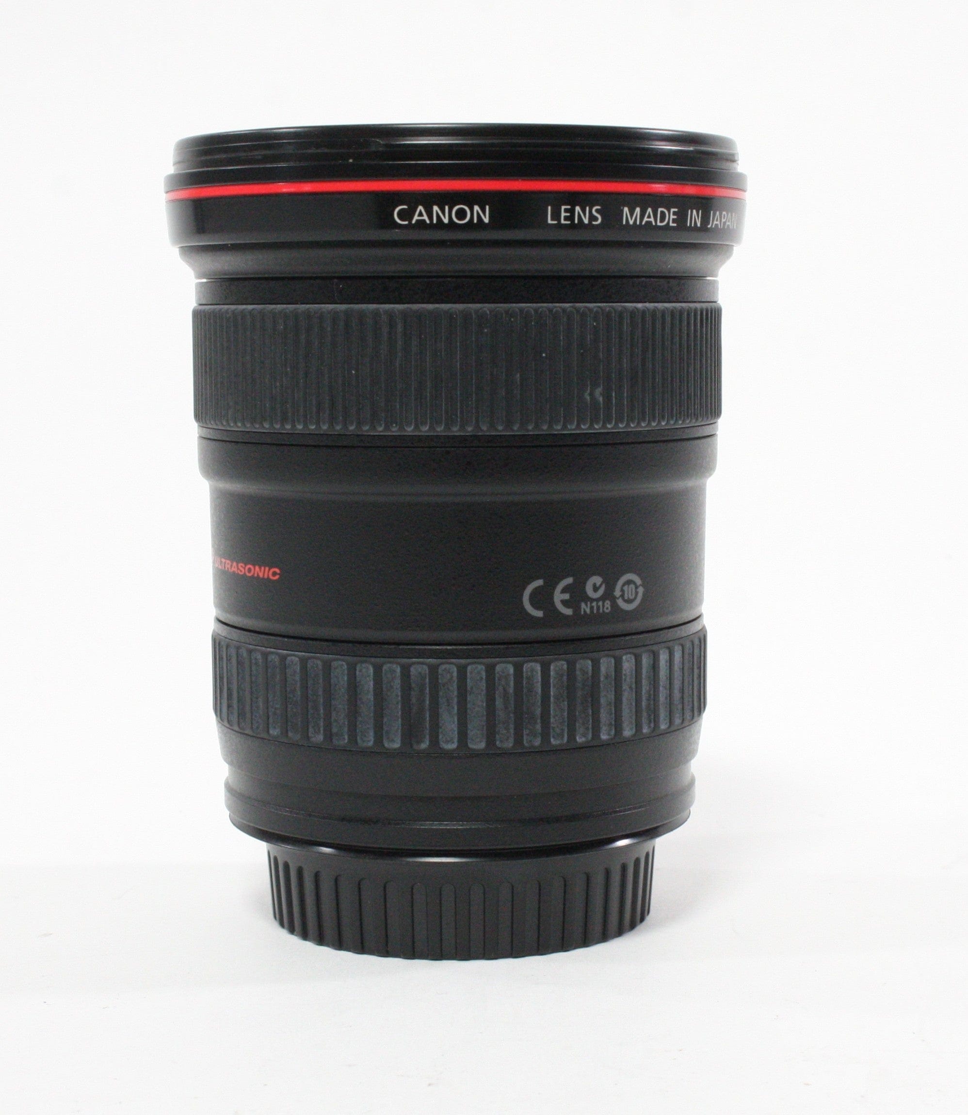 Canon 17-40mm f/4 L USM Lens for Canon EF Mount