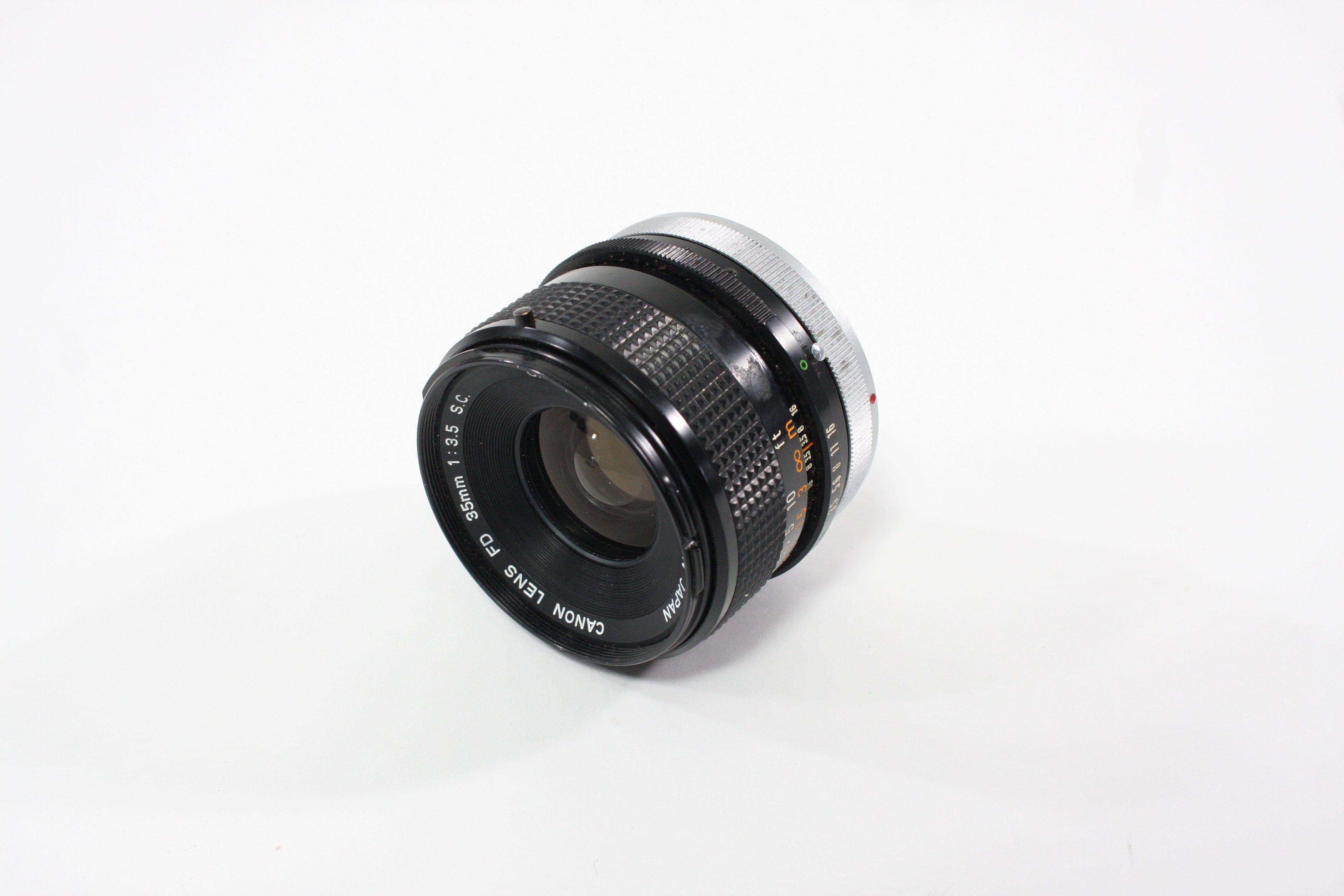 Canon 35mm f/3.5 Lens for Canon FD Mount