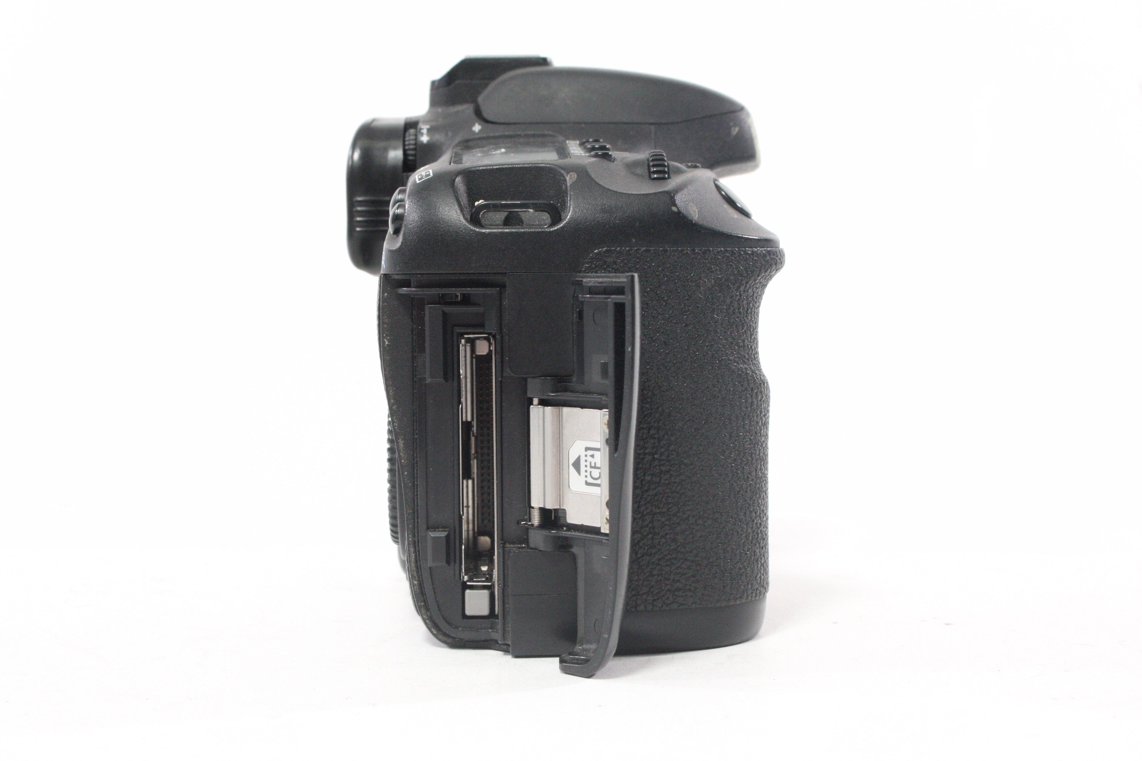 Canon 7D DSLR Camera with Shutter Count 113,472.  AS-IS