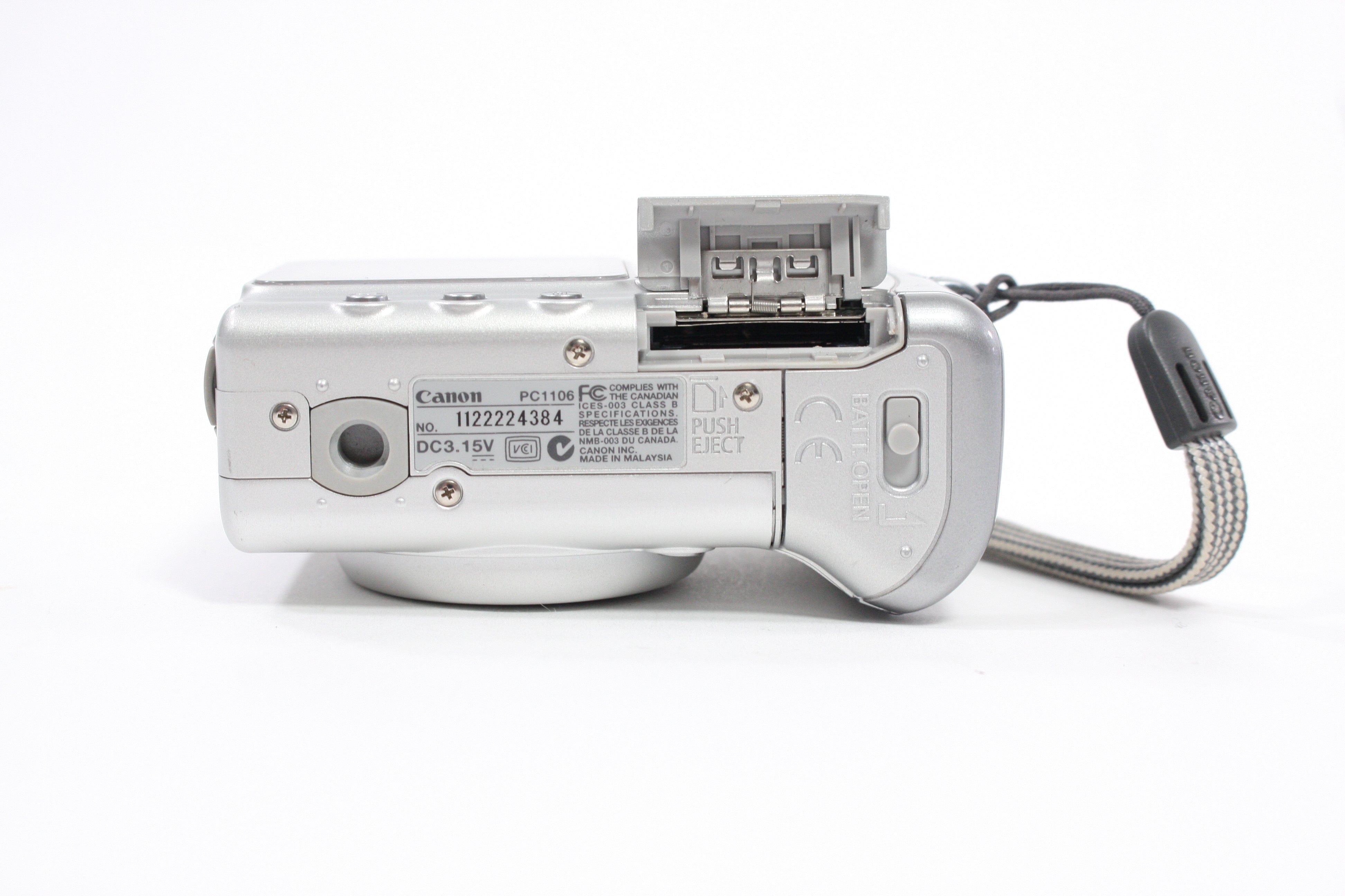 Canon A520 Digital Camera 4x Zoom 4.0mp
