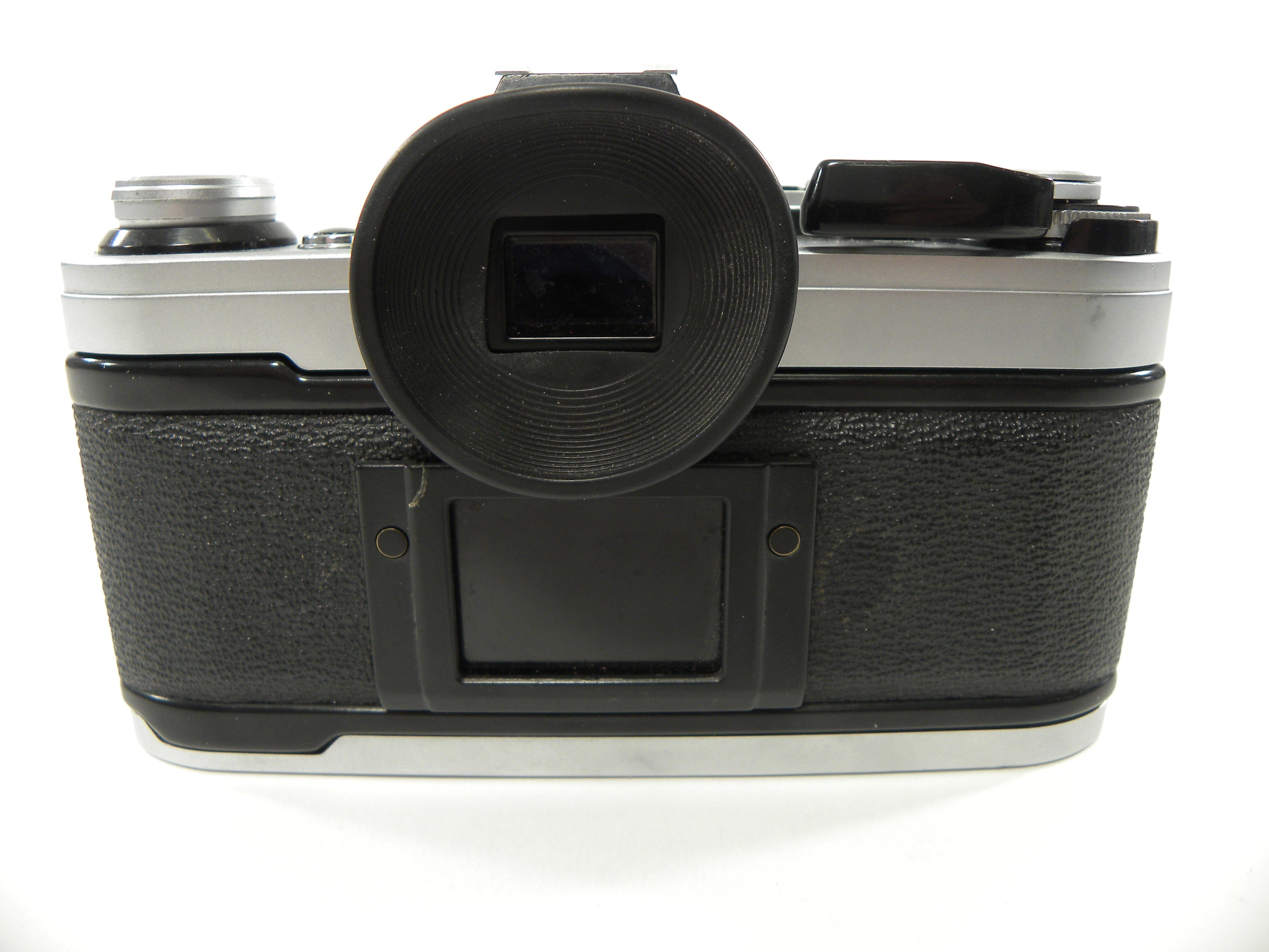 Canon AE-1 35mm SLR w/FD 50mm f1.8