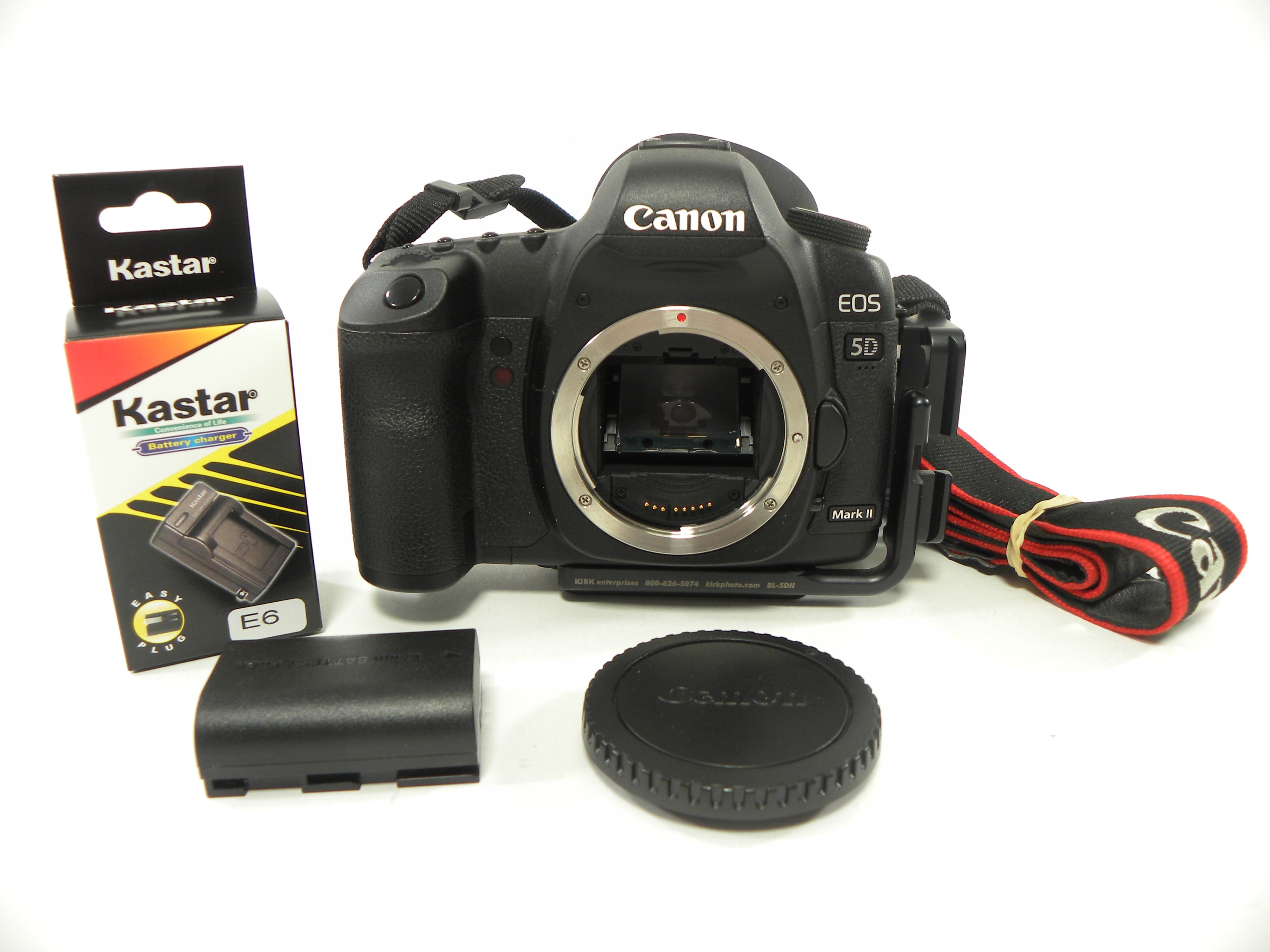 Canon EOS 5D Mark II 21.1mp Digital SLR Body Only Shutter Ct. 4,389