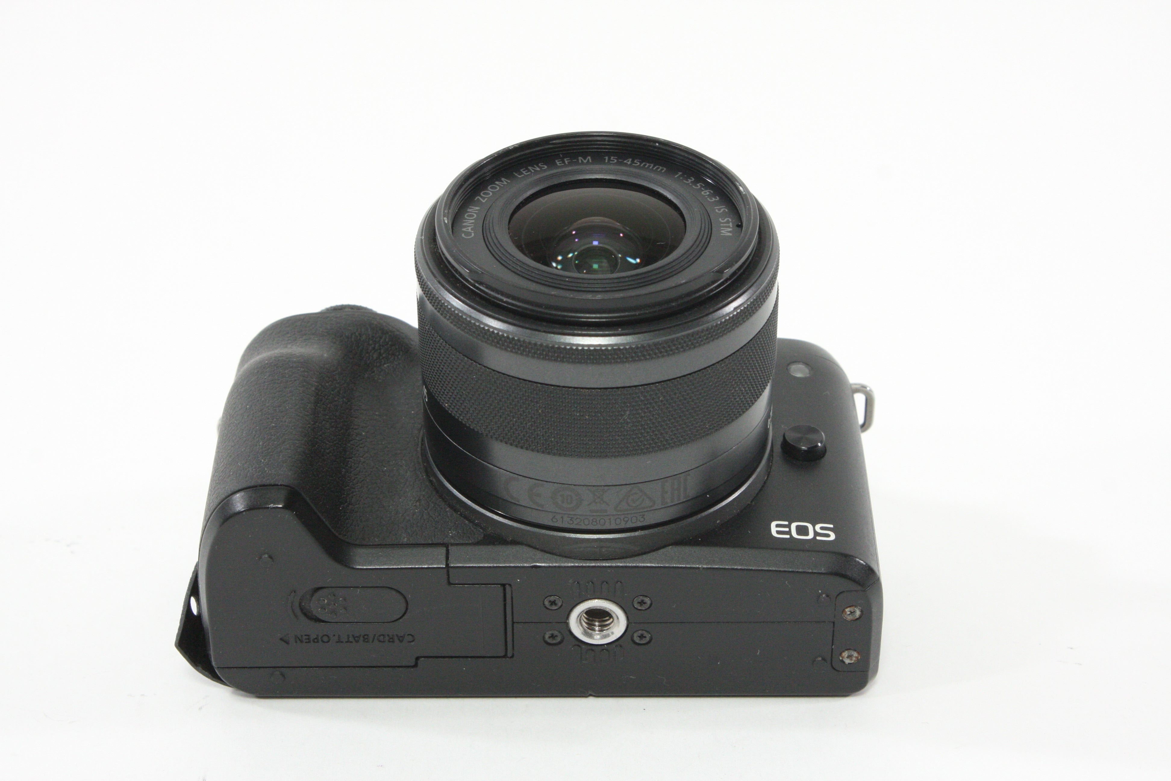 Canon EOS M50 with 15-45mm F3.5-6.3 IS STM Lens - Shutter Count 8000