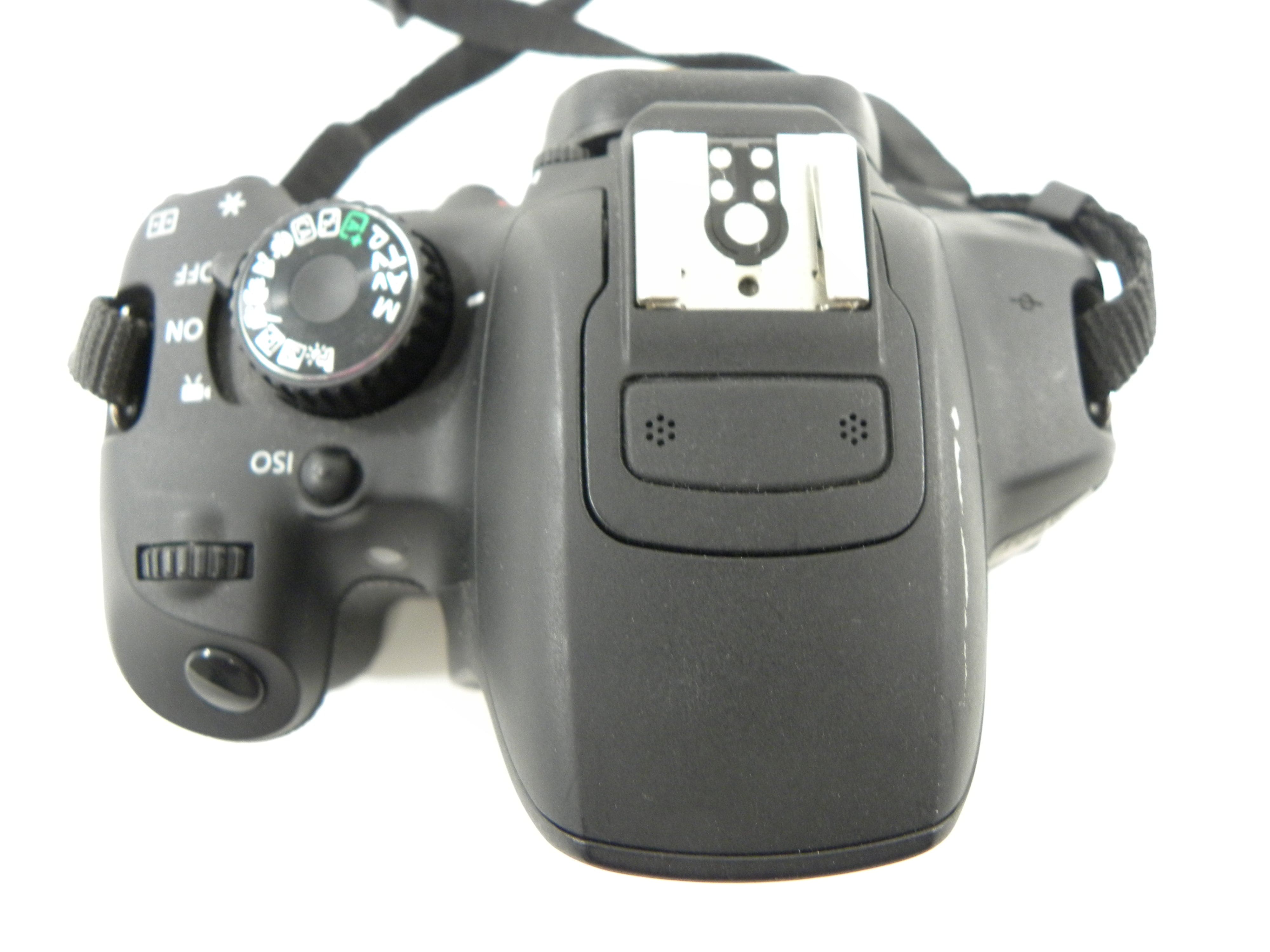 Canon EOS Rebel T4i 18mp Digital SLR Body Only Shutter Ct. 7,204