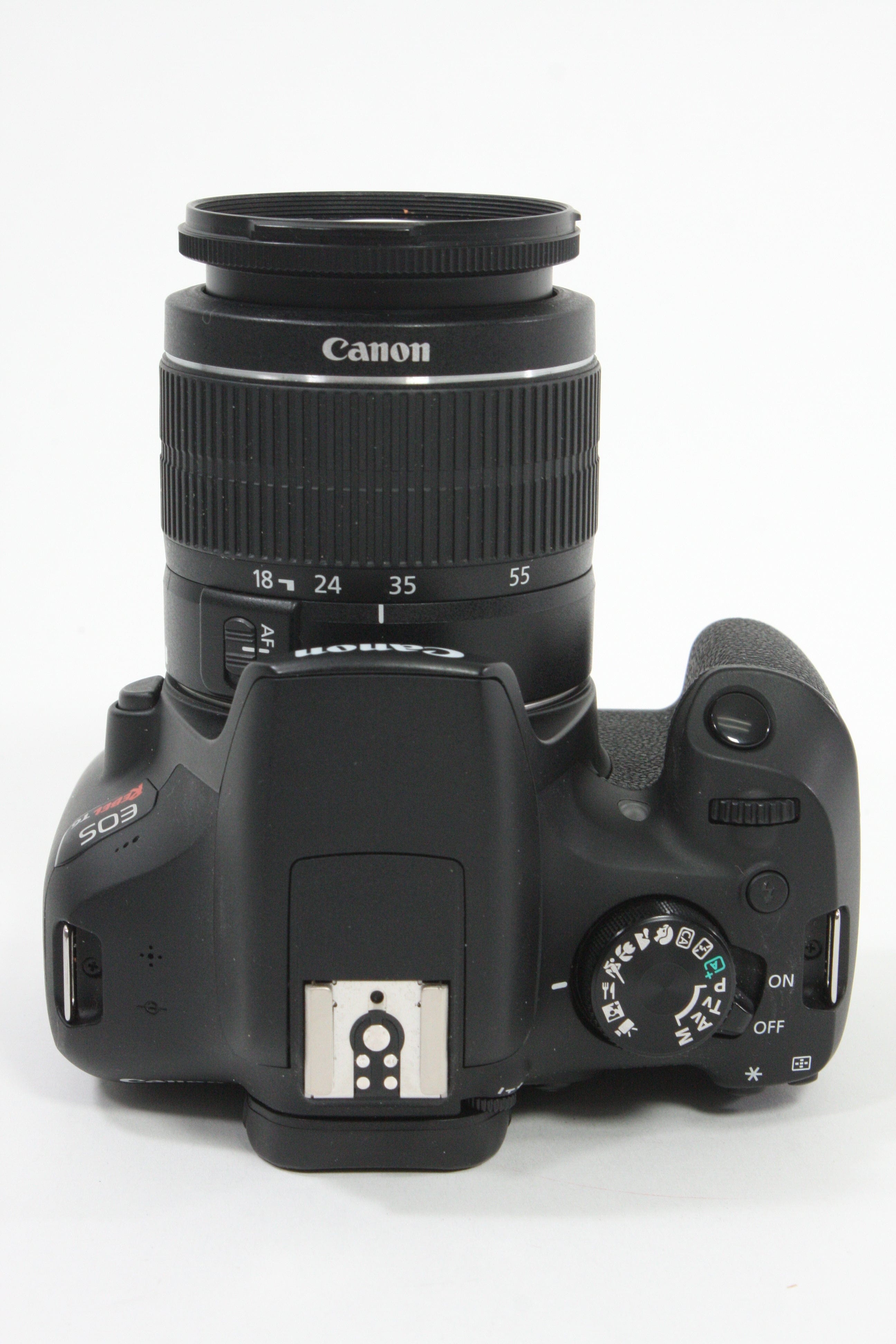 Canon EOS Rebel T6 with 18-55mm f/3.5-5.6 III EF-S  - Shutter Count 1821