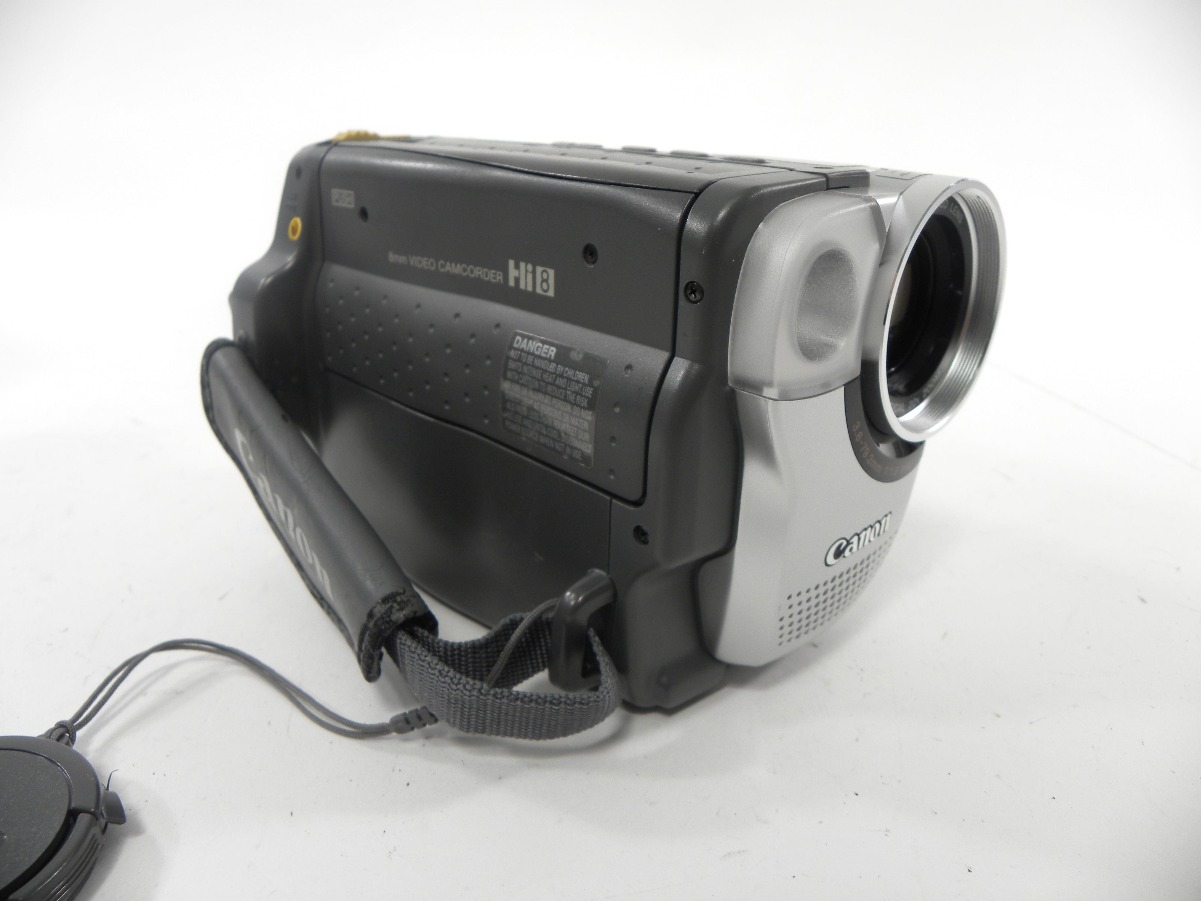 Canon ES8600 Hi8mm Camcorder