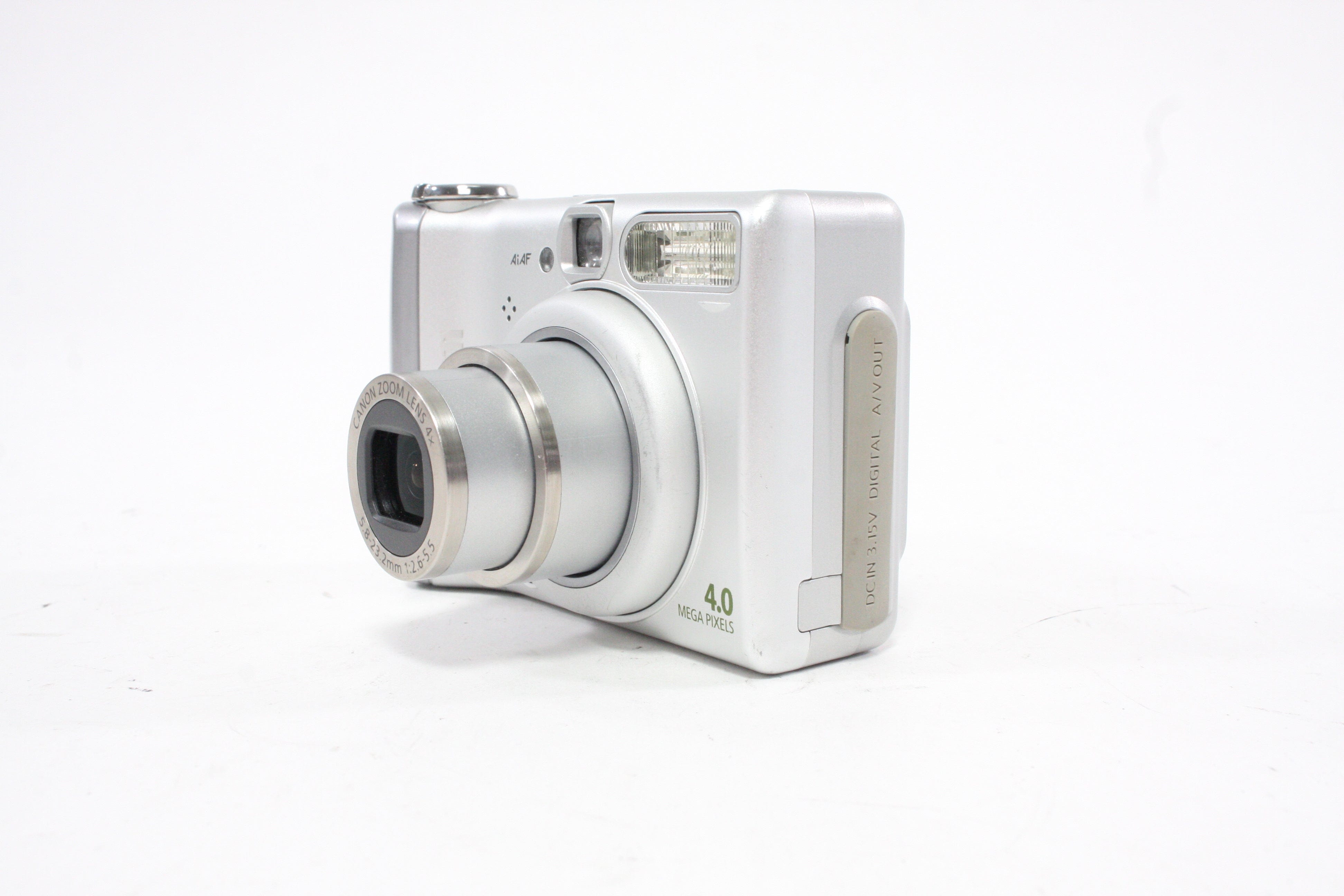 Canon Powershot A520 Digital Point-and-Shoot Camera 4x Zoom 4.0mp