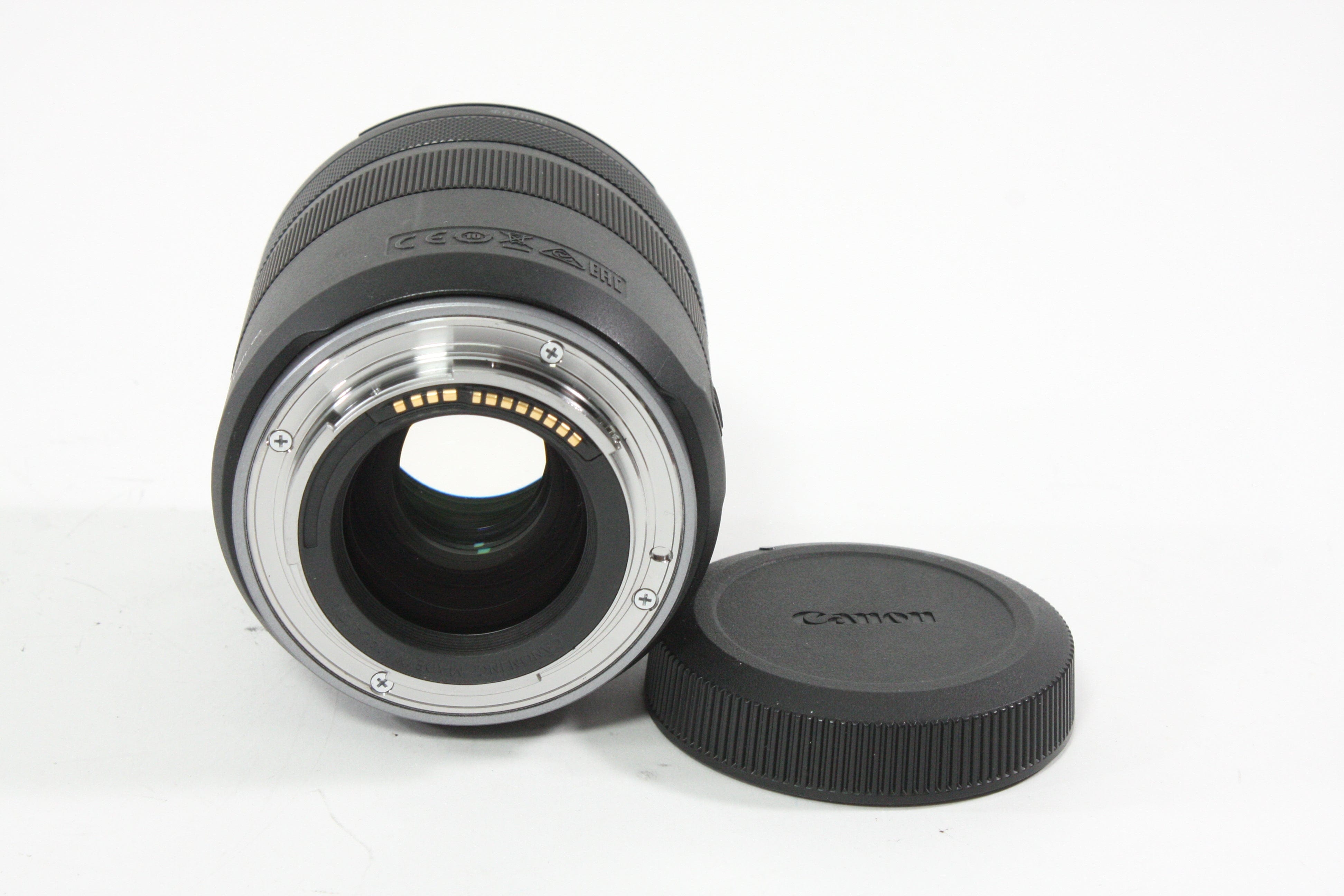 Canon RF 85mm F2 Macro IS STM