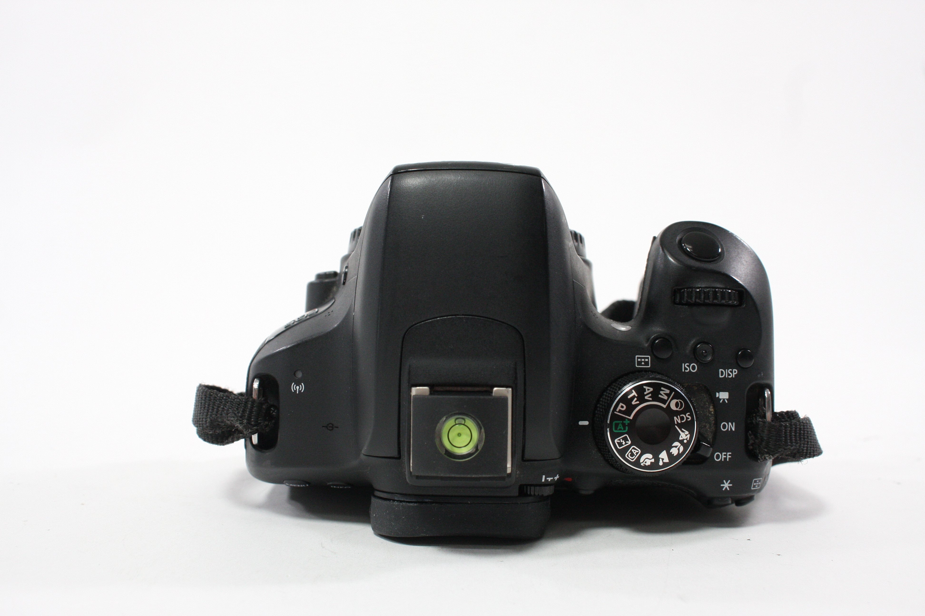 Canon T7i Digital SLR Camera Body with 18-55mm f/4-5.6 IS STM Lens with Shutter Count 53,460
