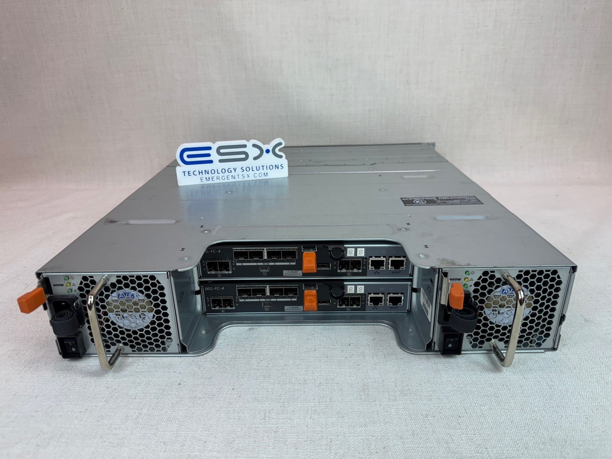 Dell PowerVault MD3820F 24x 900GB 10k SAS Dual Controller