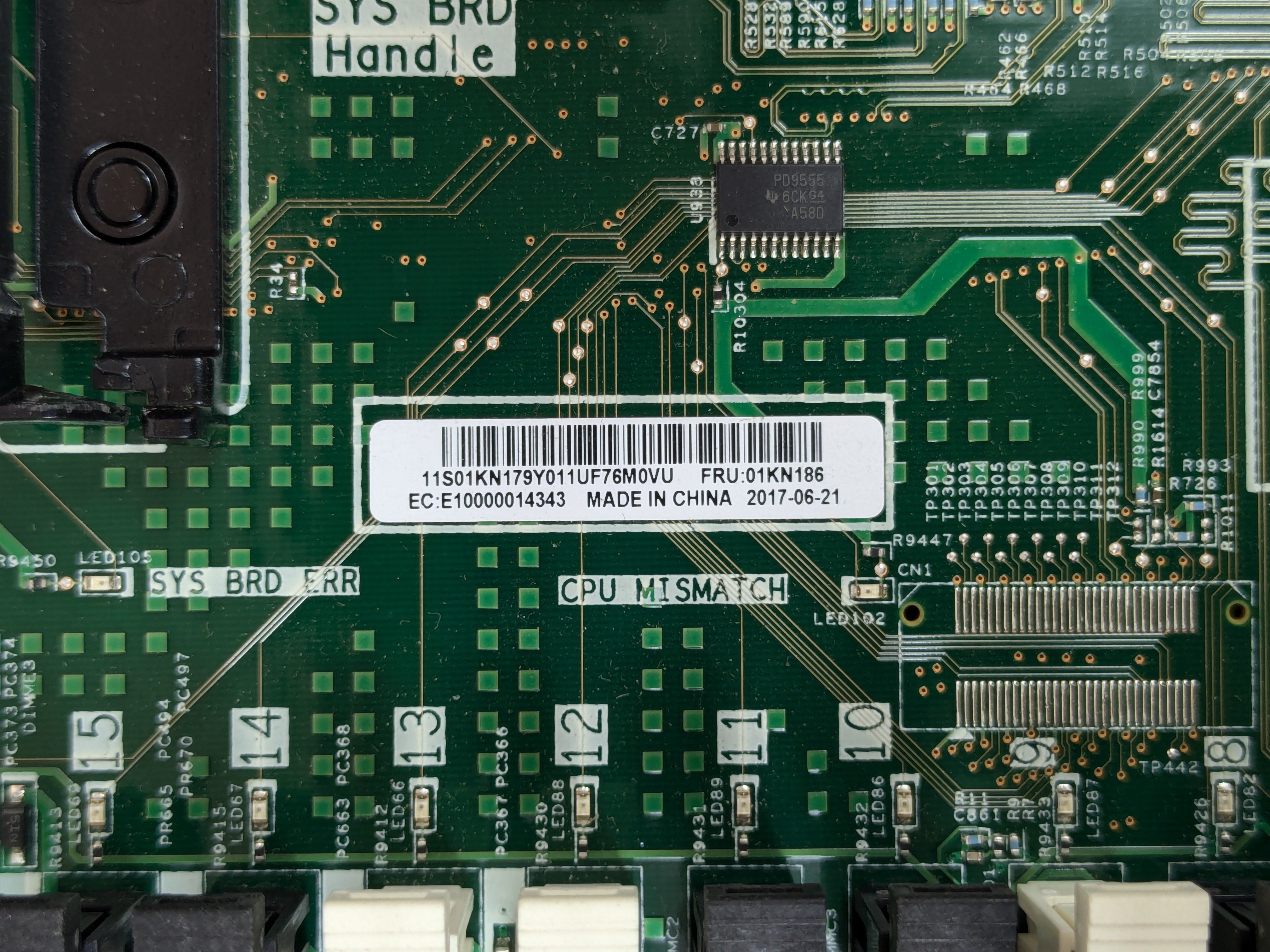 Lenovo 01KN186 X3650 M5 System Motherboard Assembly w/ Heatsinks