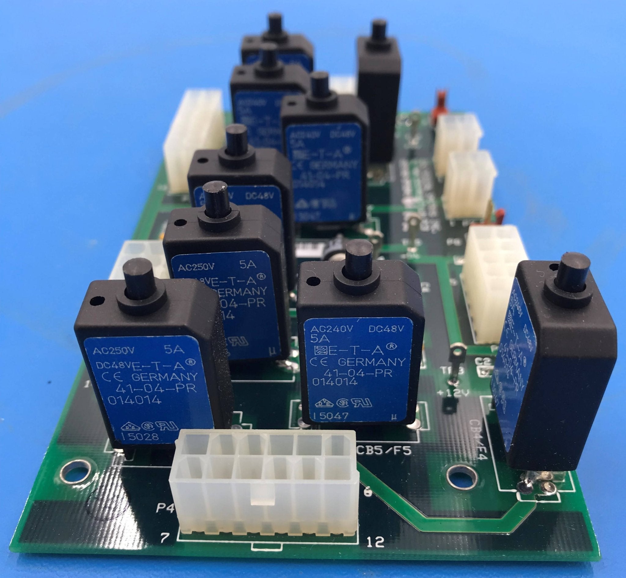 DC Power Distribution Board (00-876841-01 A2 OEC 9600