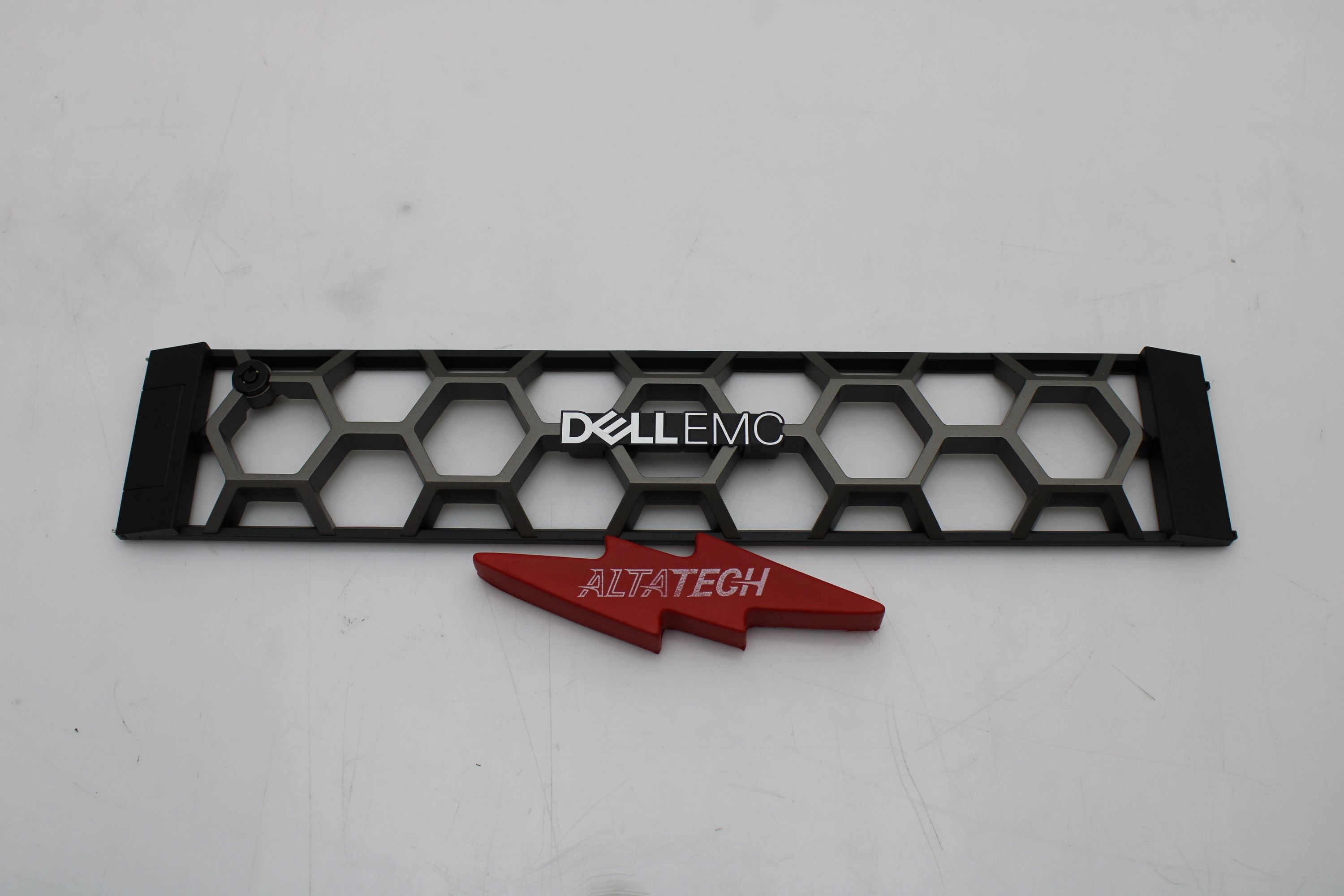 Dell 08CW5K Bezel Assembly R740